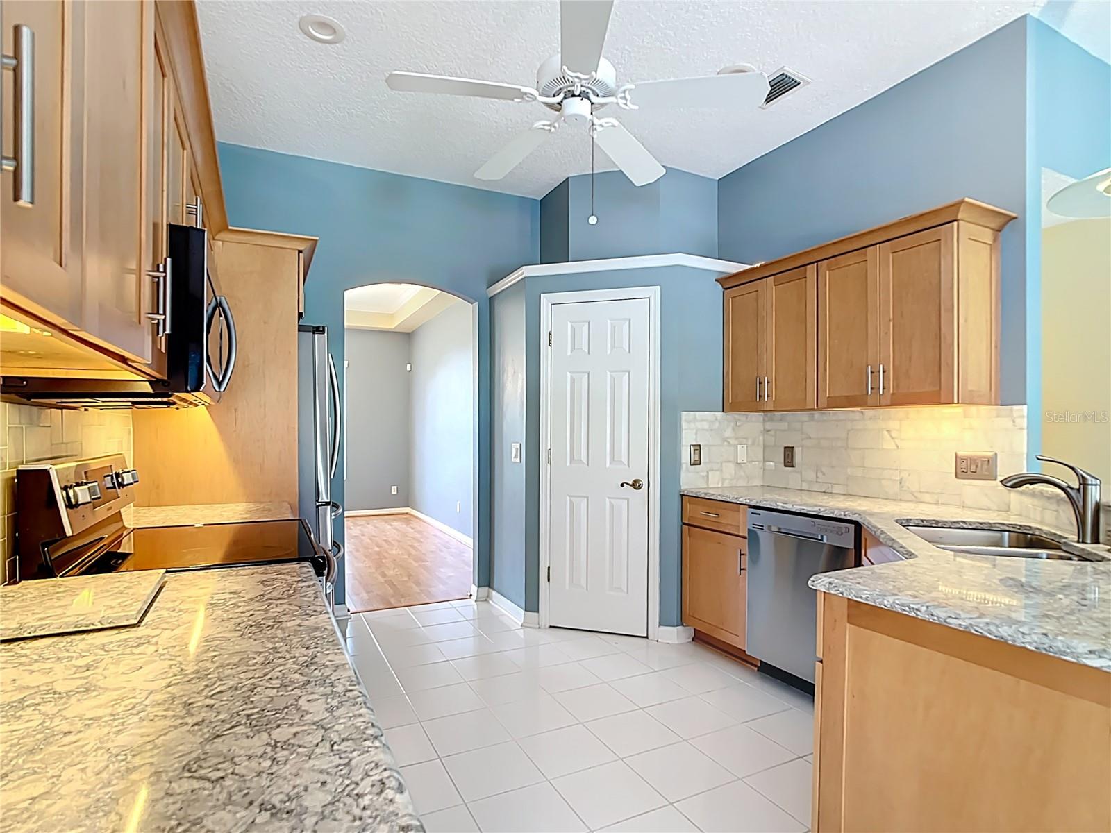 5311 Saddleback Ct Property Photo 19