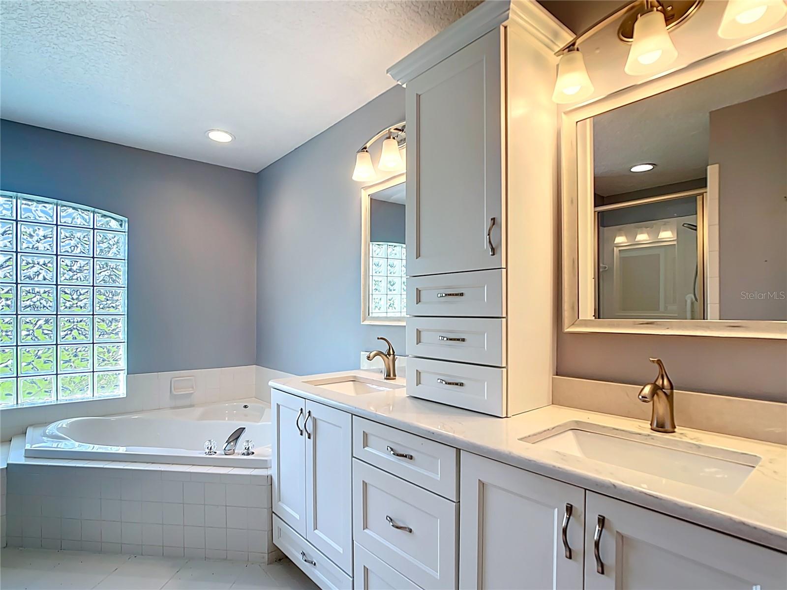 5311 Saddleback Ct Property Photo 21