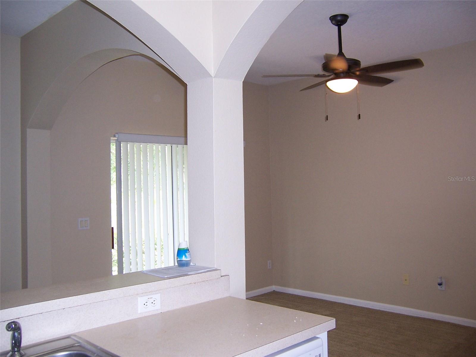 16131 Old Ash Loop Property Photo 6