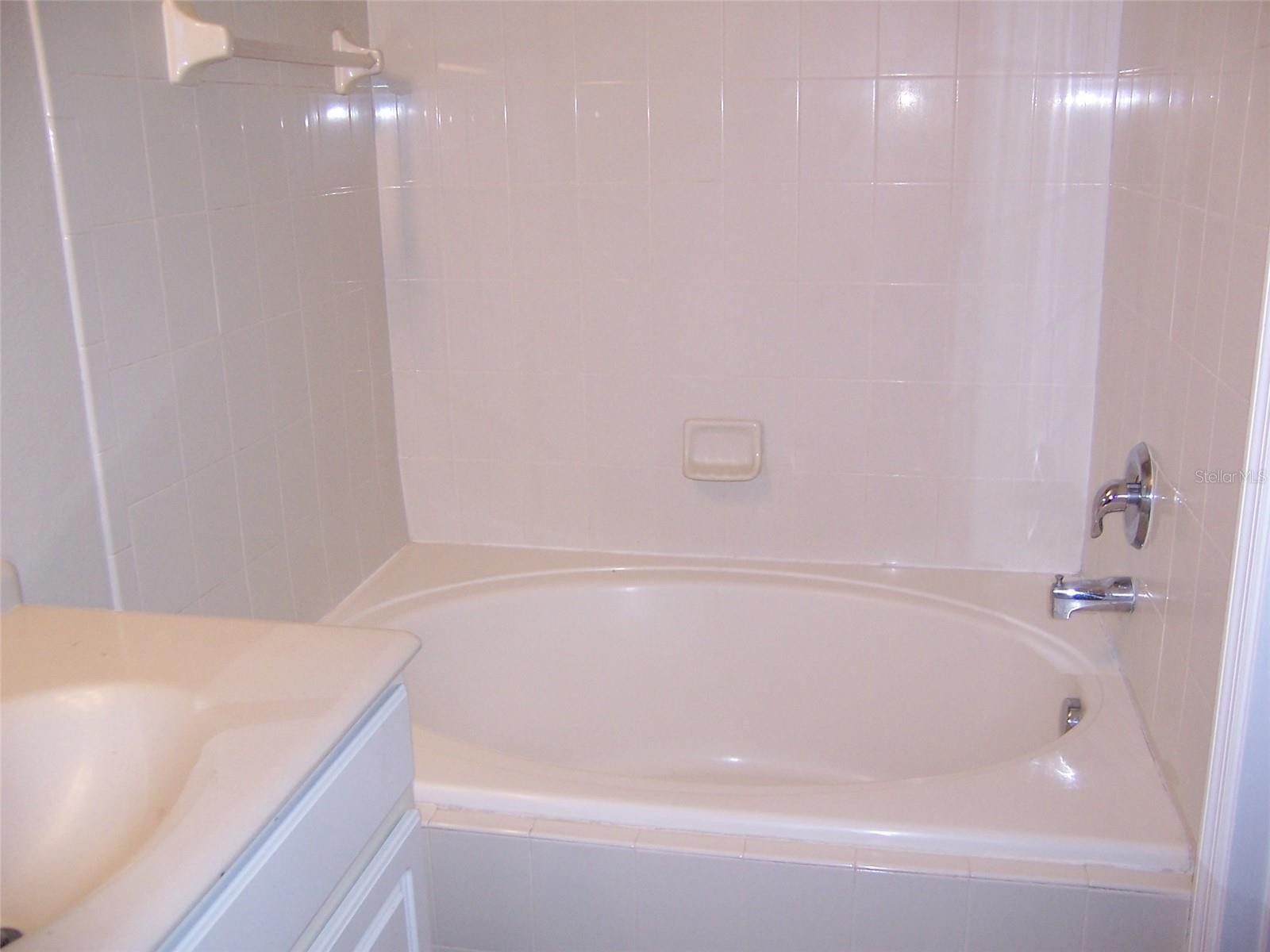 16131 Old Ash Loop Property Photo 16