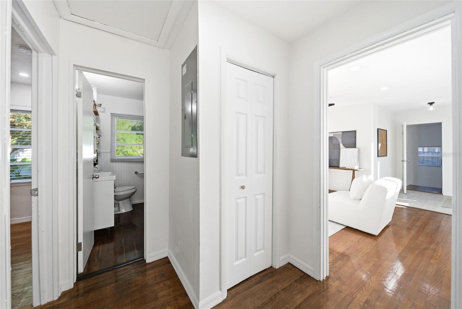 3007 Knollwood Cir Property Photo 19