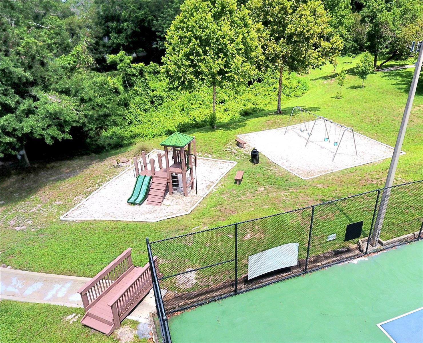 2922 Burlington Dr Property Photo 24
