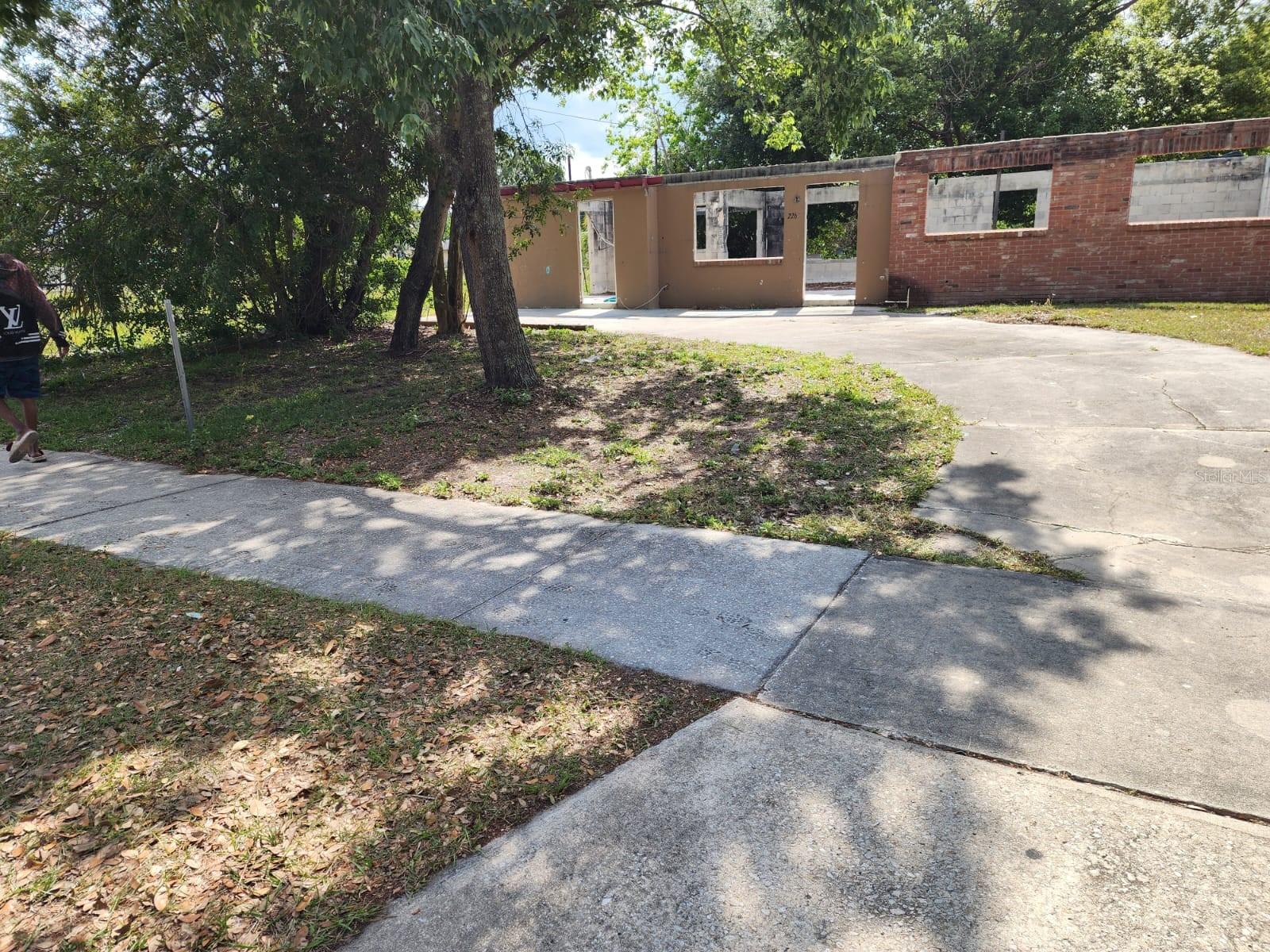 2260 Willie Mays Pkwy Property Photo 1