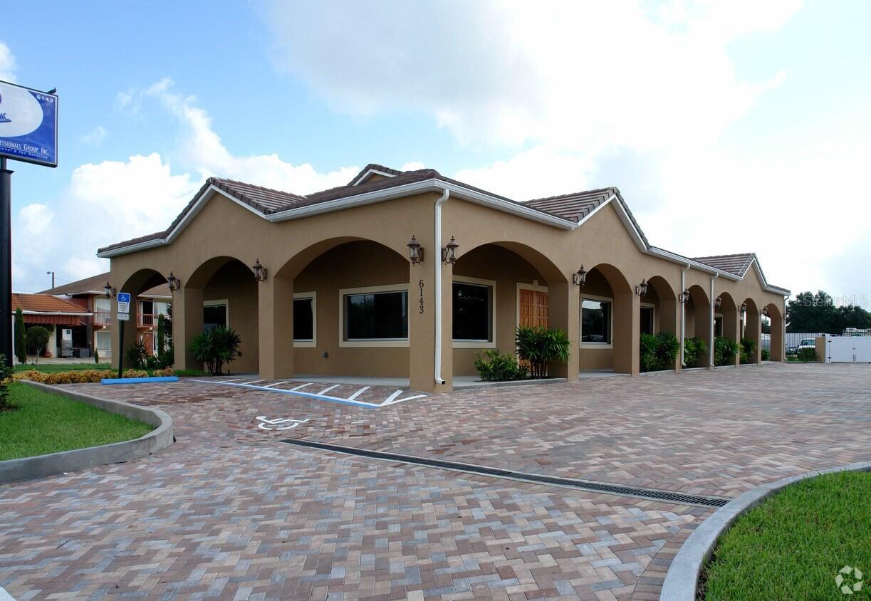 6143 S Orange Blossom Trl Property Photo 1