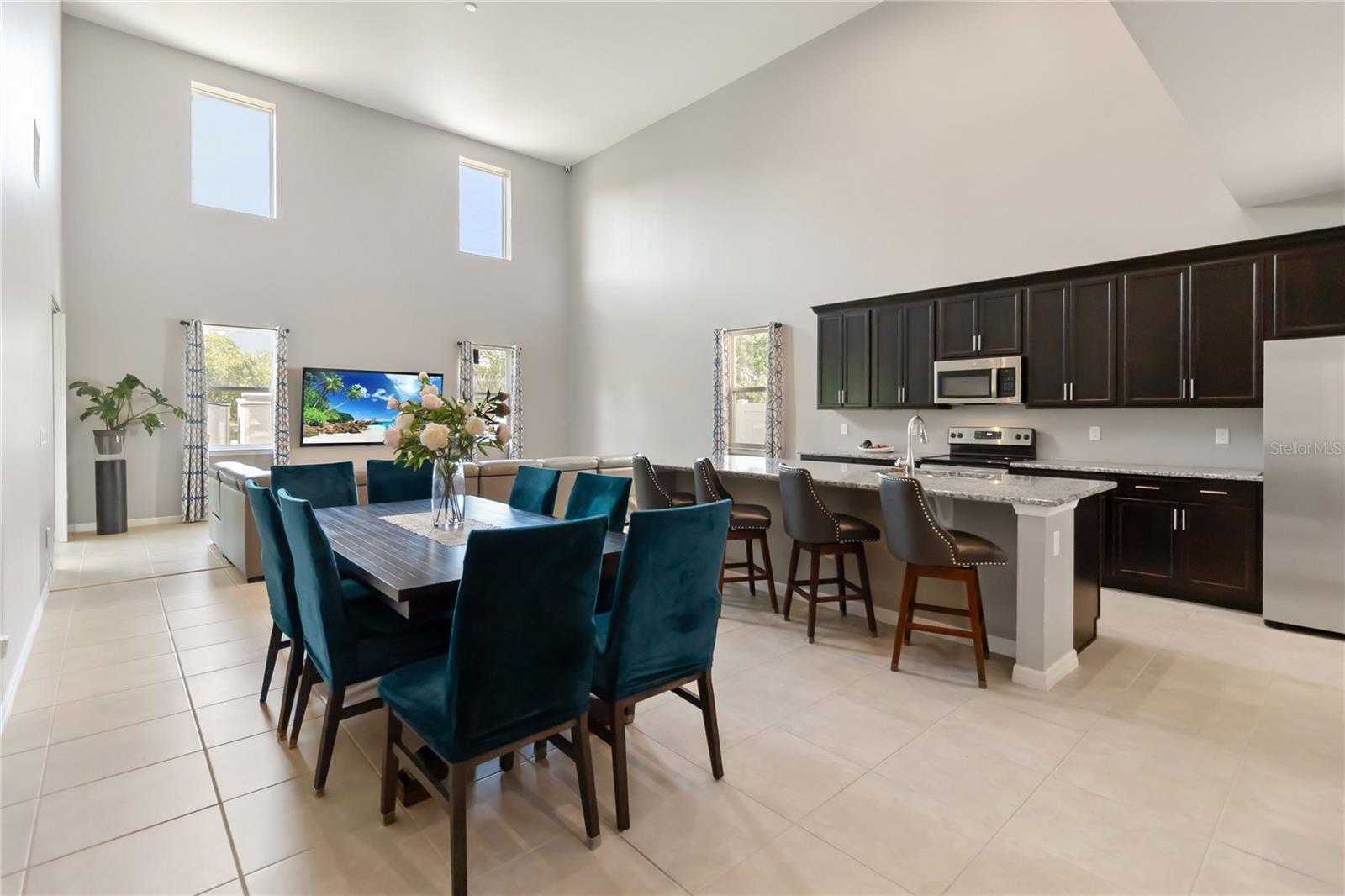 5639 Timber Meadow Way Property Photo 8