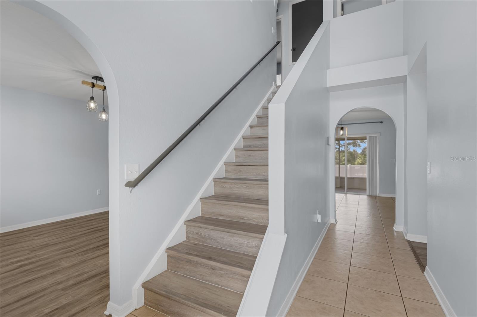 2255 Tealwood Cir Property Photo 10