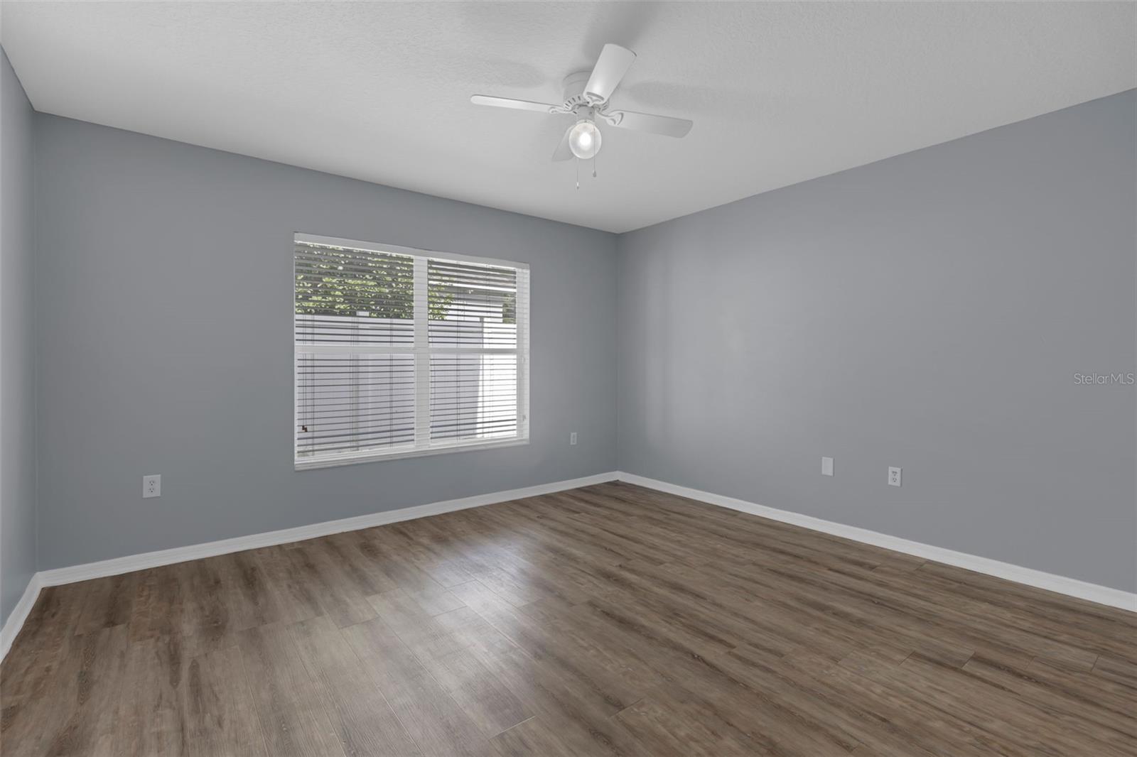 2255 Tealwood Cir Property Photo 22