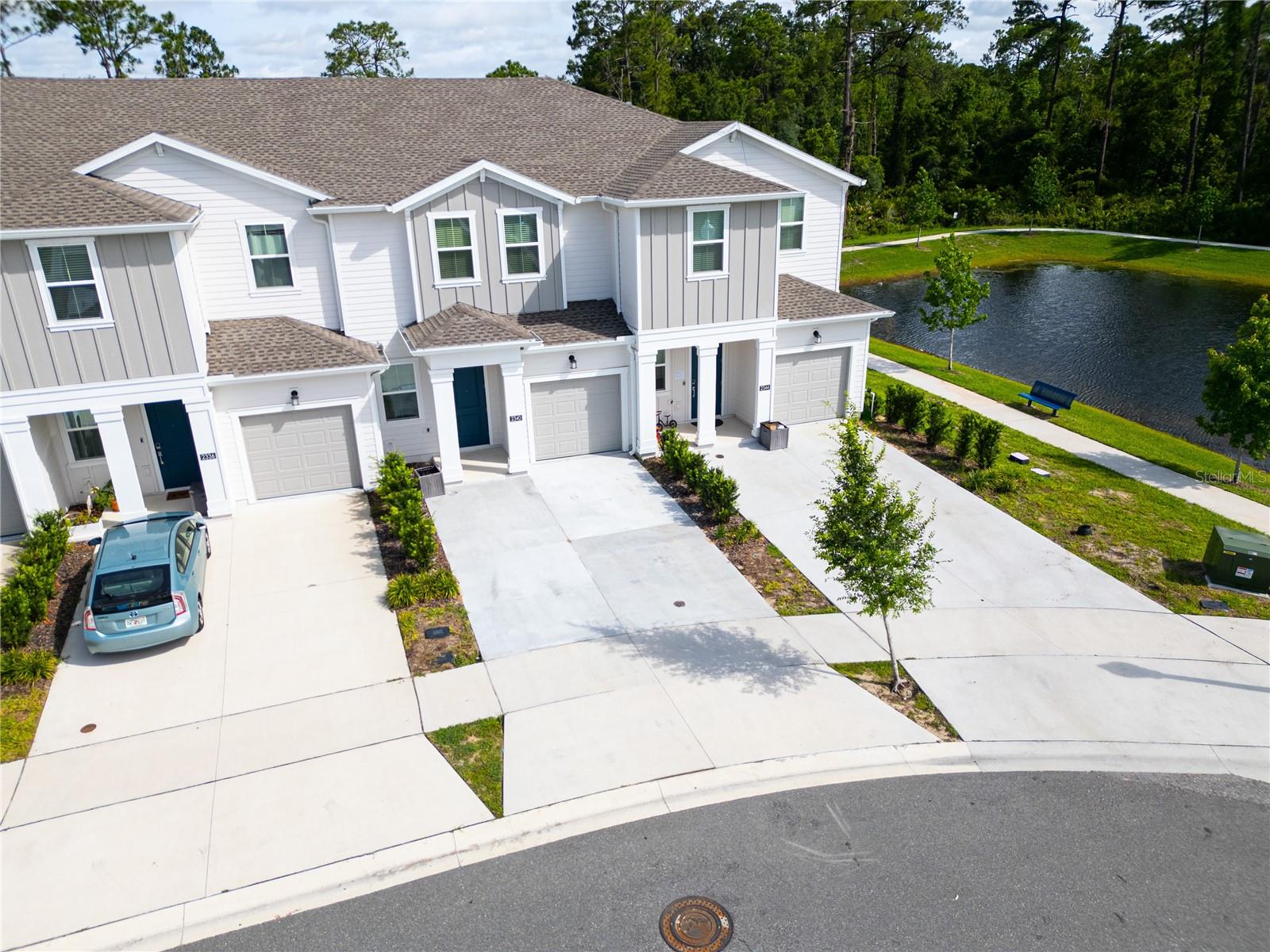 2340 Brook Marsh Loop Property Photo 3