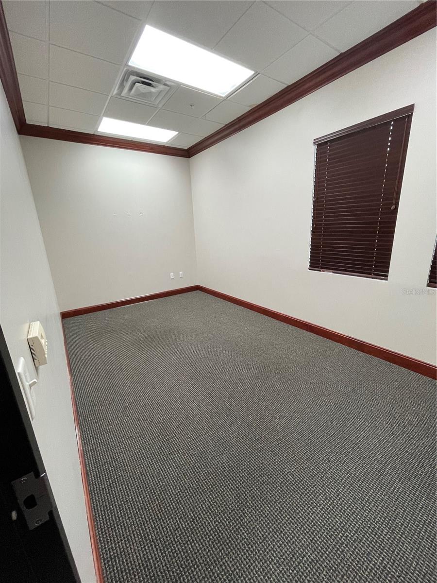 7065 Westpointe Blvd #303 & 304 Property Photo 12