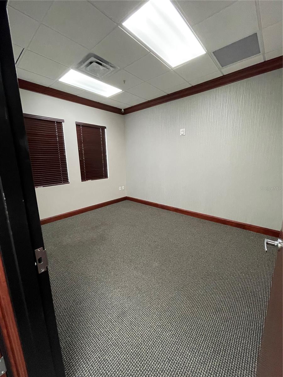 7065 Westpointe Blvd #303 & 304 Property Photo 13