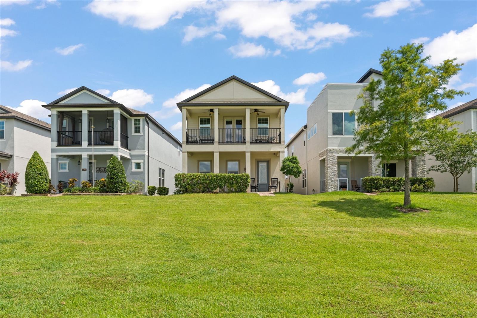 1787 White Feather Loop Property Photo 1