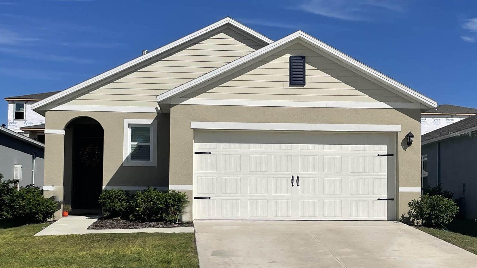 5726 Somerset Dr Property Photo 1