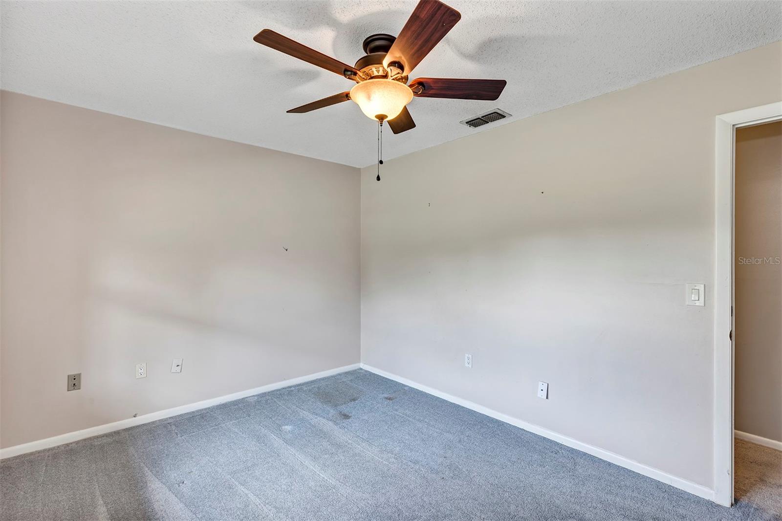1071 Deer Run Dr Property Photo 23