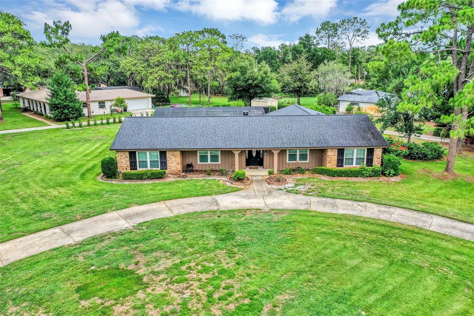 1071 Deer Run Dr Property Photo 37