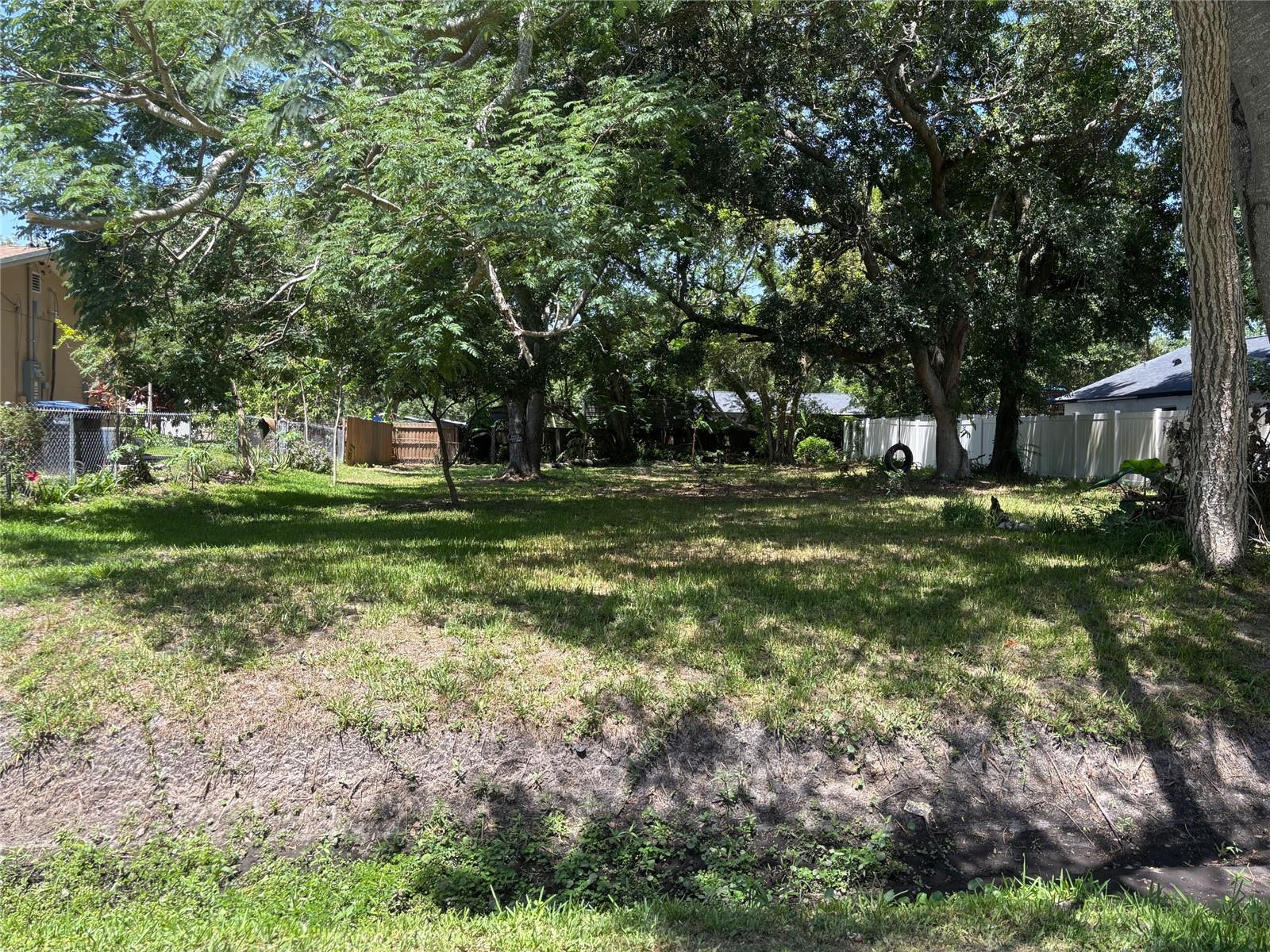 9674 8th Ave Property Photo 1