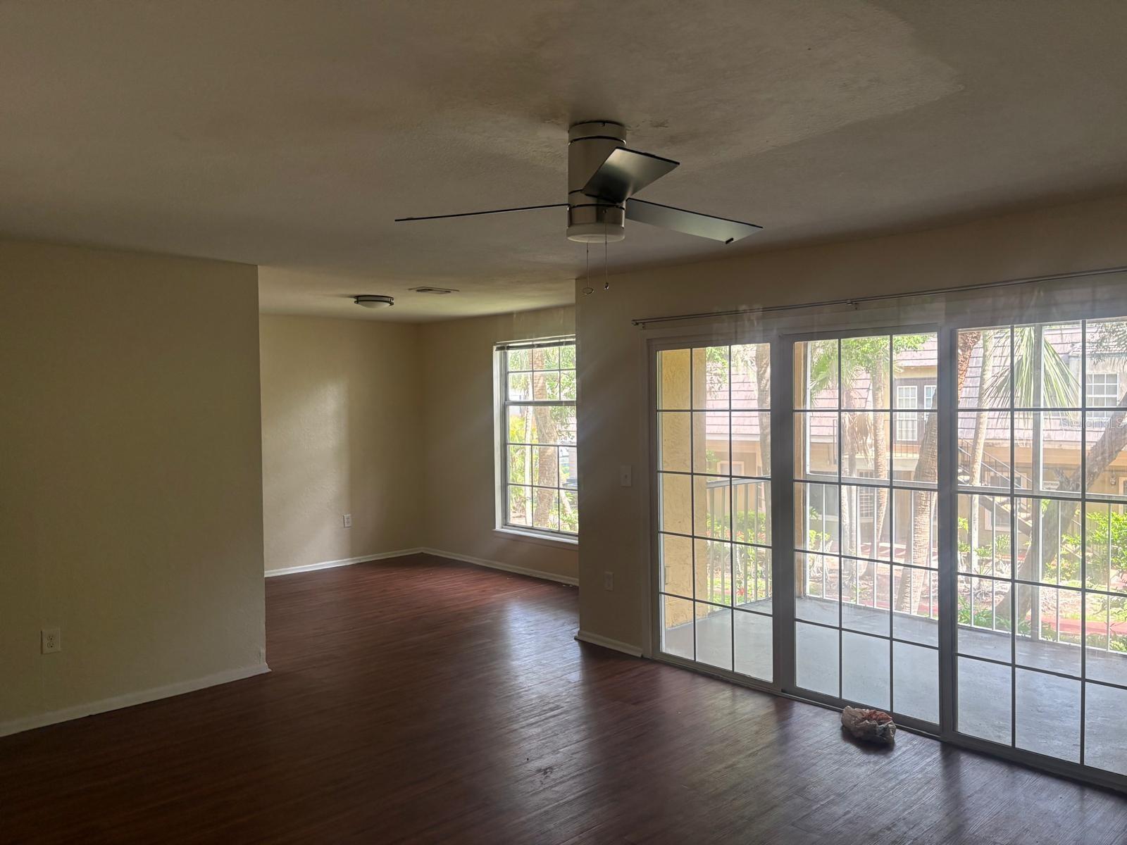 4015 Versailles Dr #4015f Property Photo 4