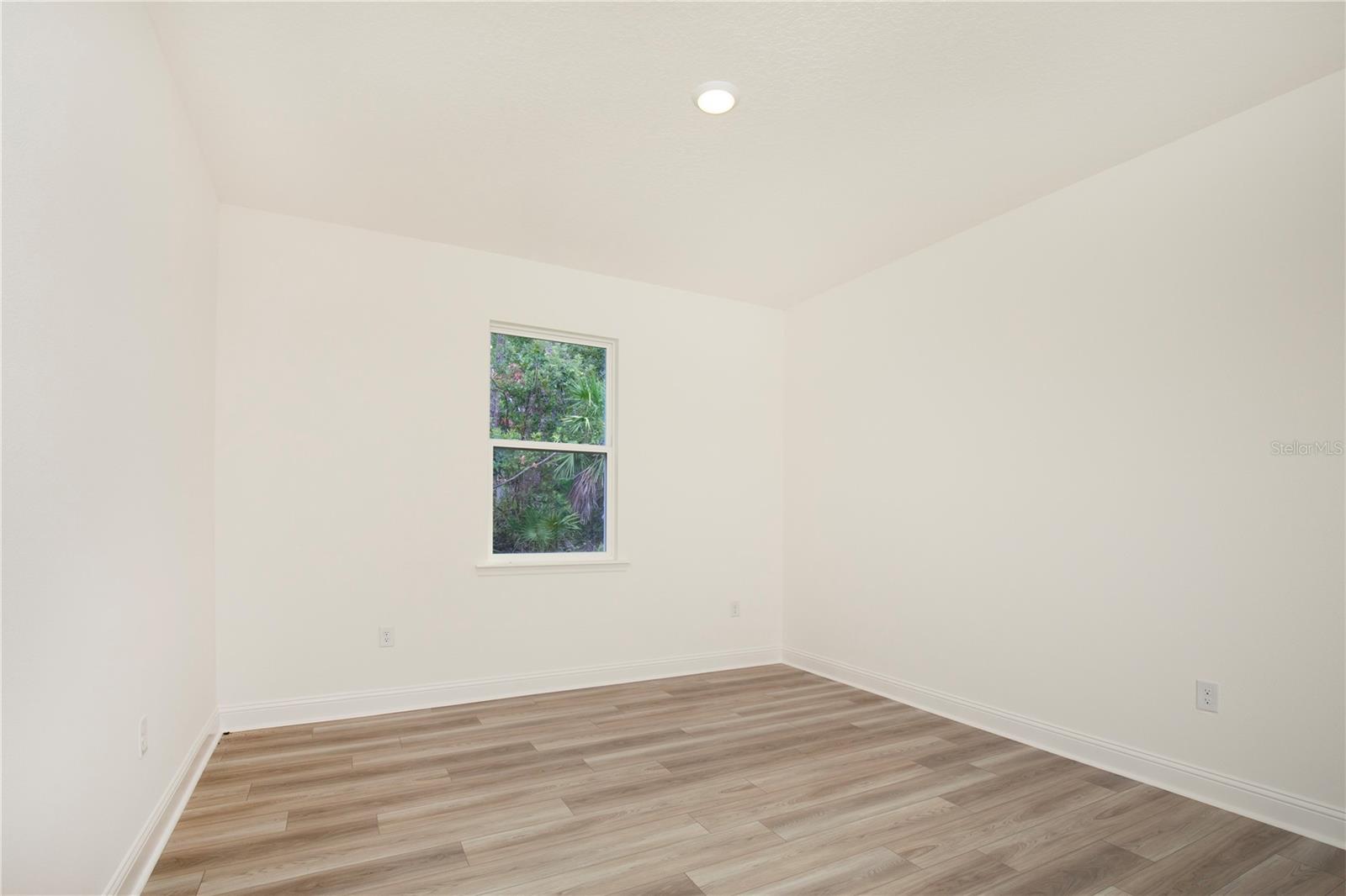130 Ryberry Dr Property Photo 20