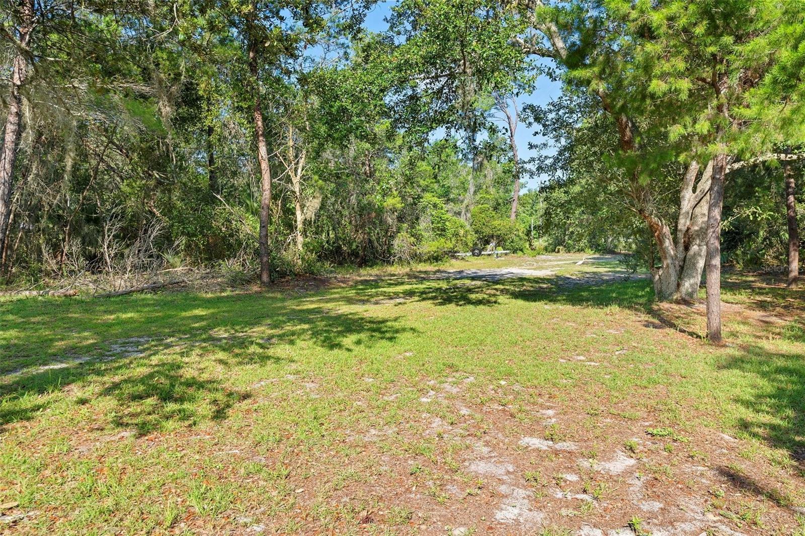 1835 S Glencoe Rd Property Photo 11
