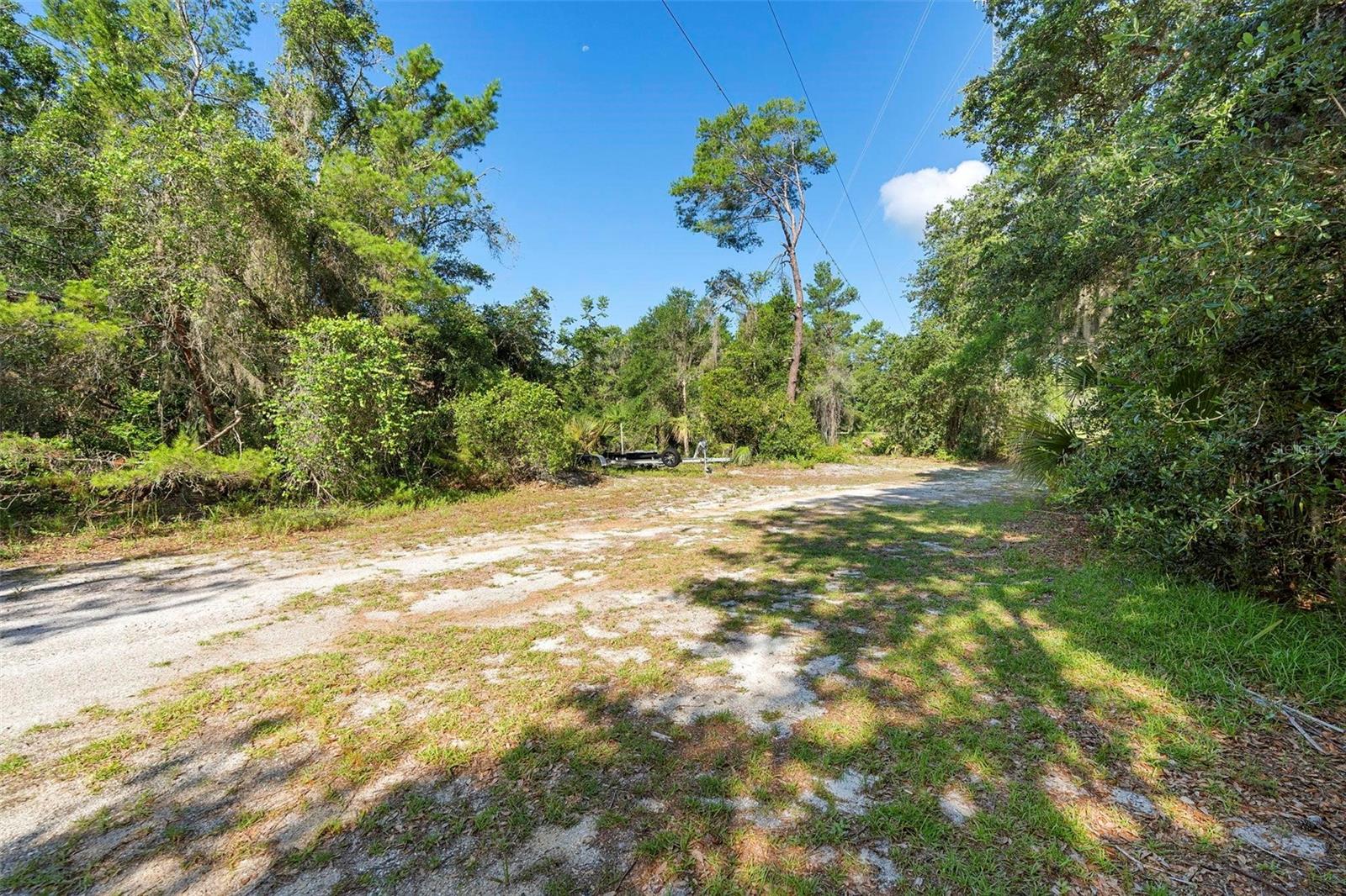 1835 S Glencoe Rd Property Photo 15