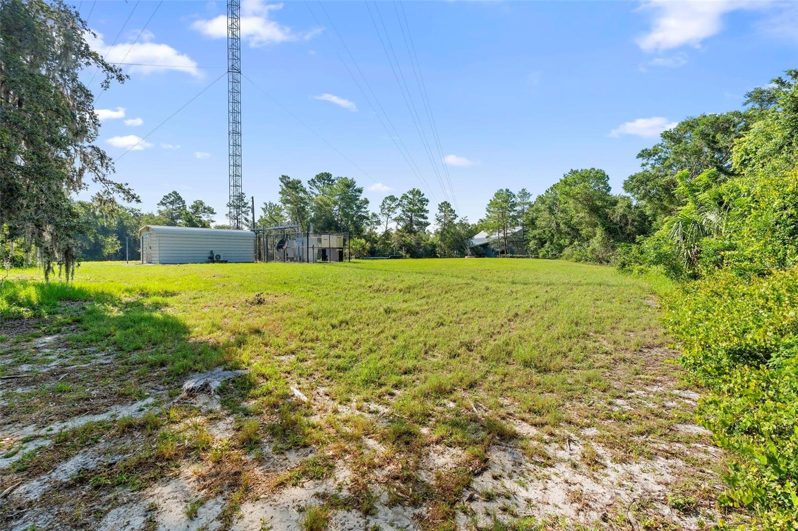 1835 S Glencoe Rd Property Photo 19