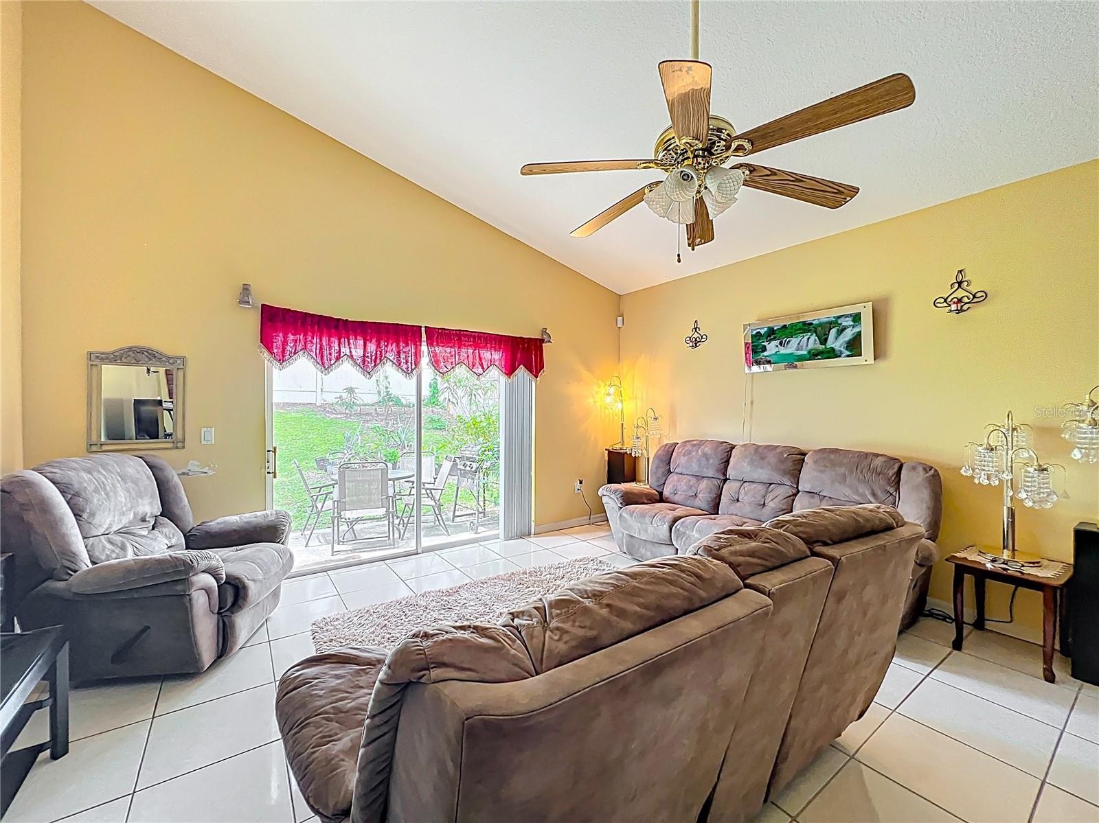 7939 Riffle Ln Property Photo 15