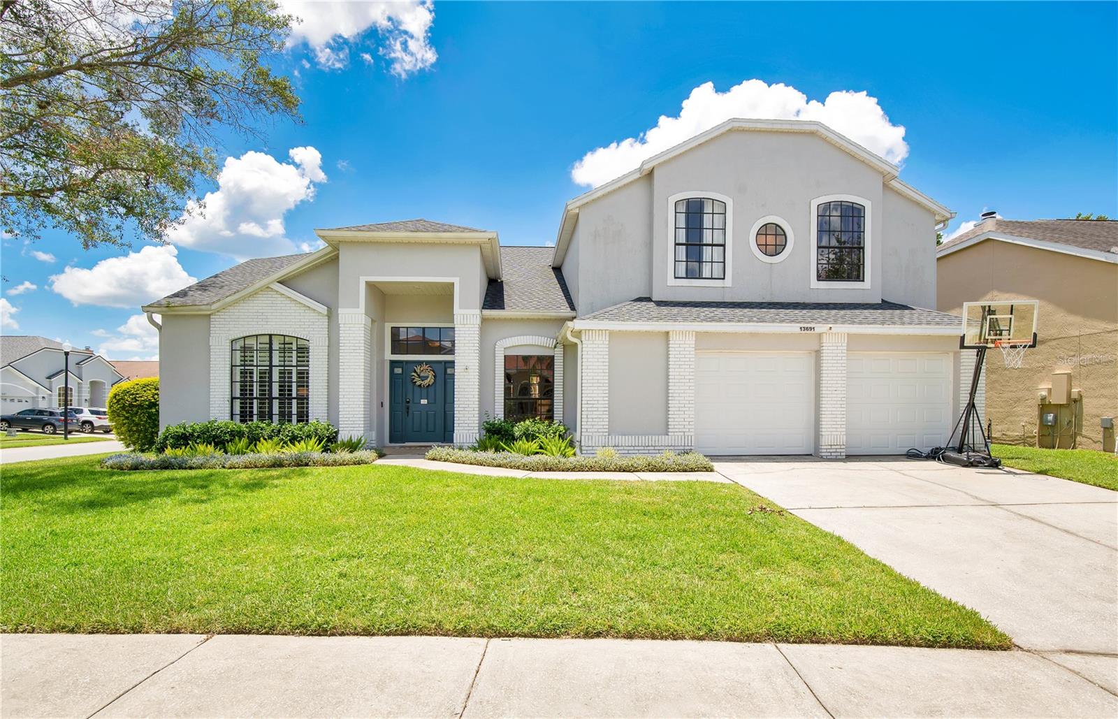 13691 Crystal River Dr Property Photo 1