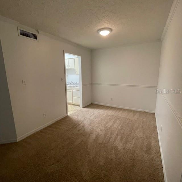 415 Wymore Rd #101 Property Photo 6