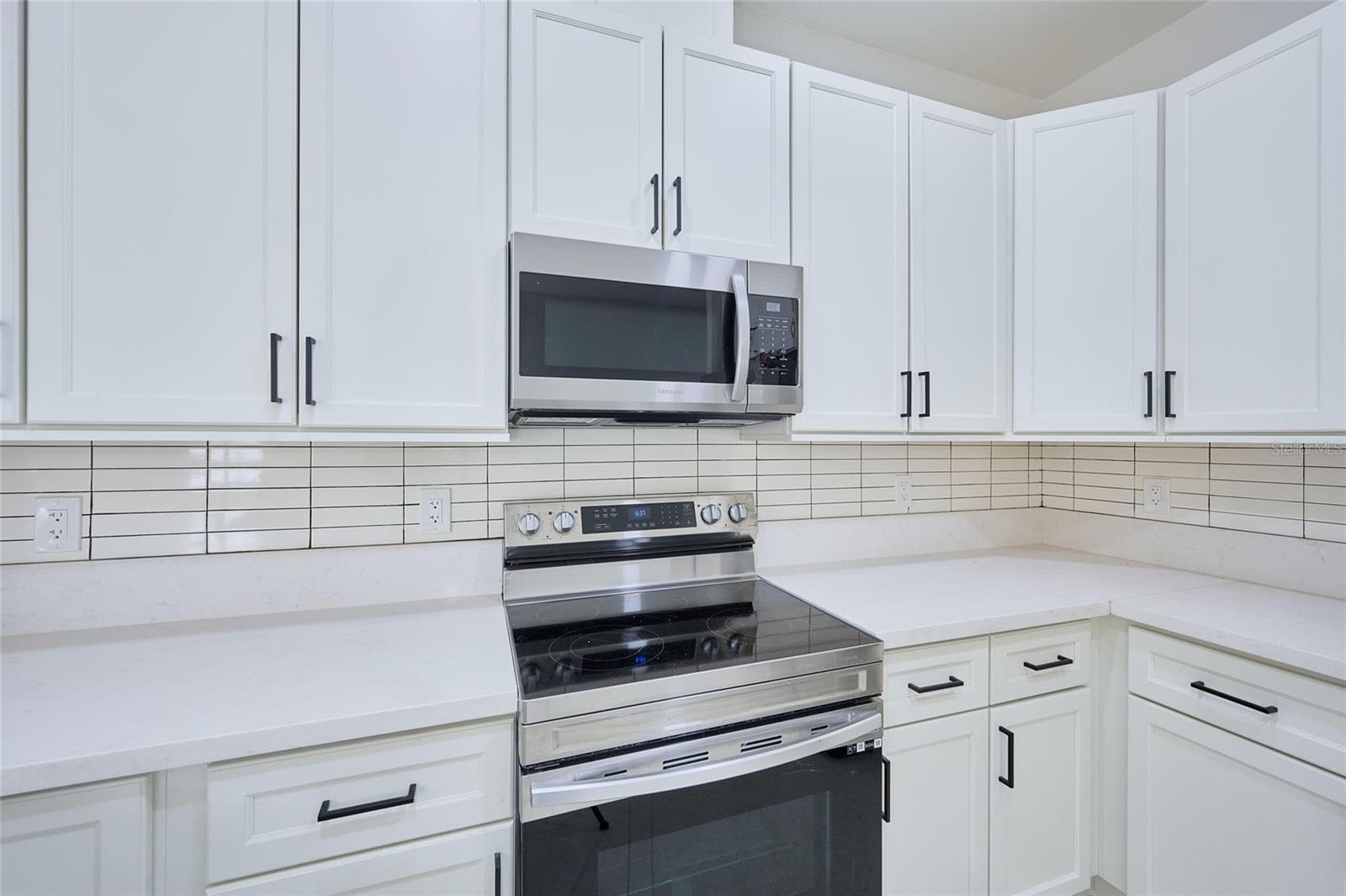 3431 Orchid Dr Property Photo 21