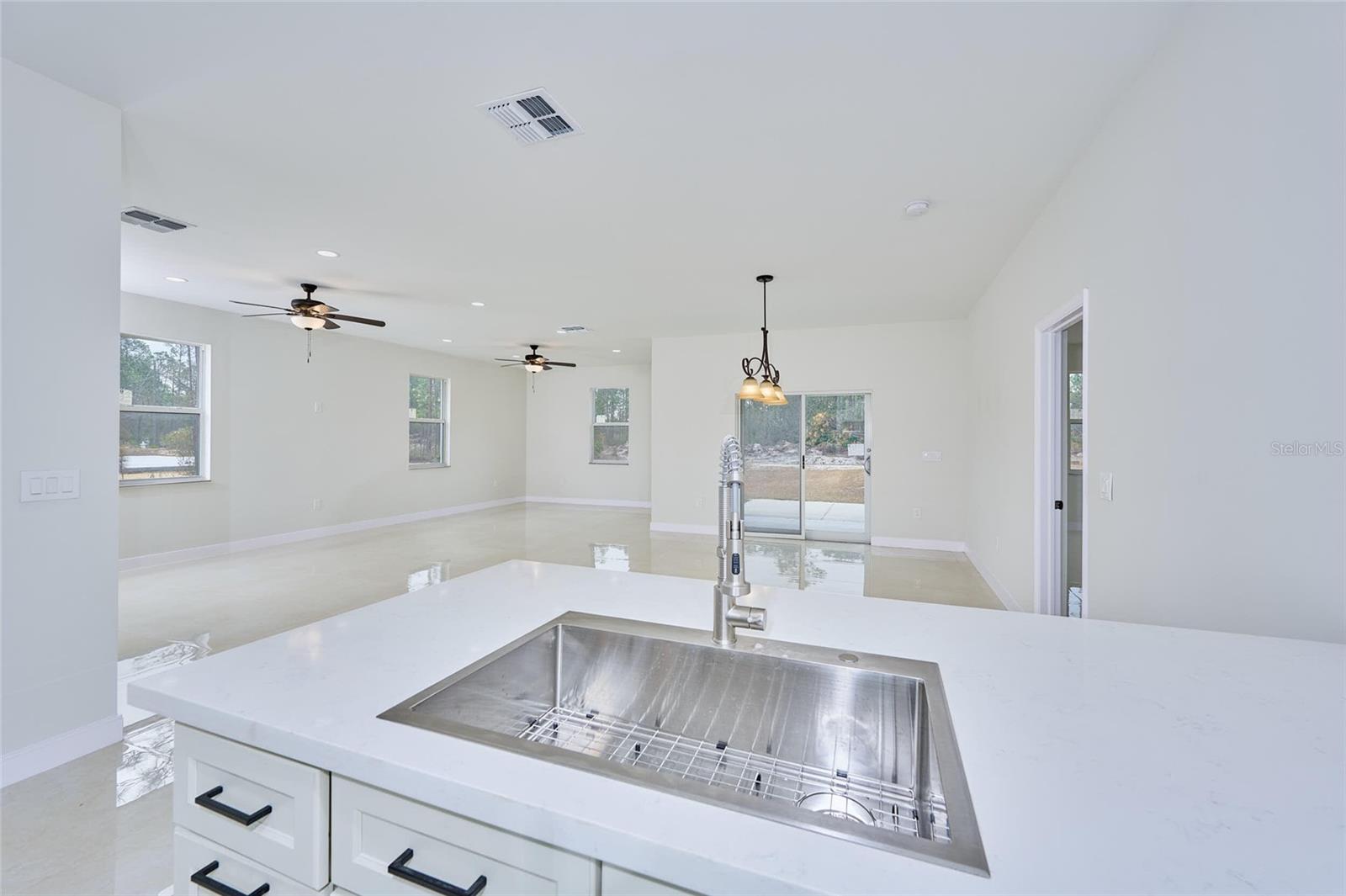 3431 Orchid Dr Property Photo 22