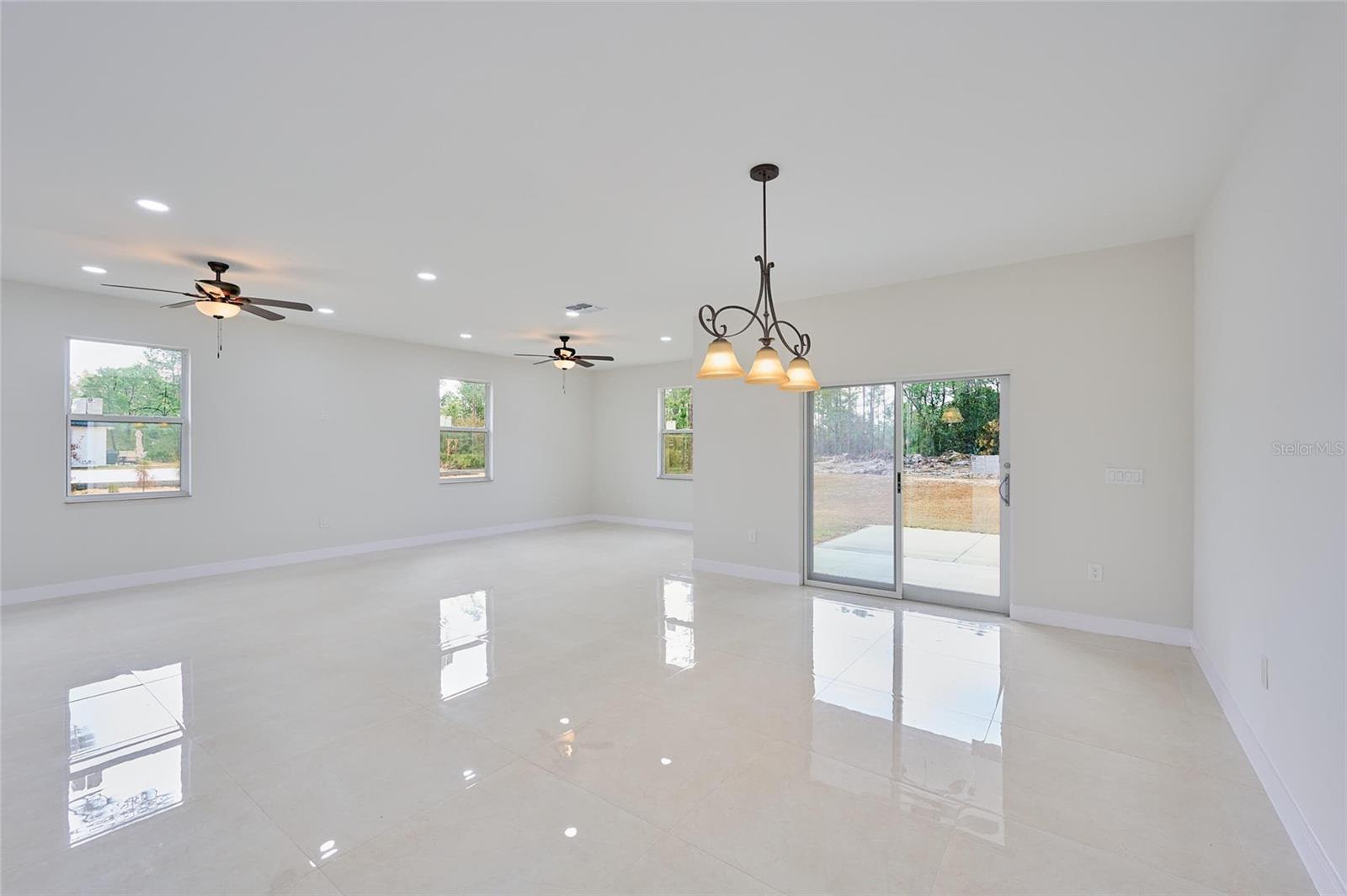 3431 Orchid Dr Property Photo 24