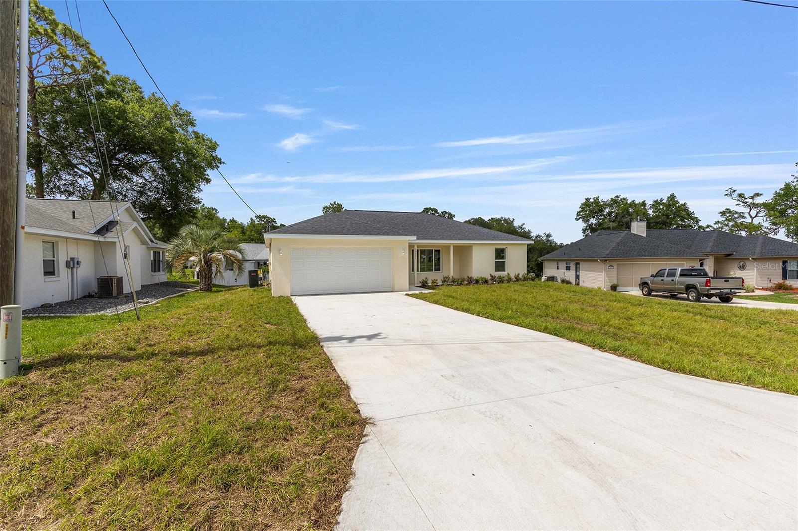 13031 Ne 7th Loop Property Photo 2