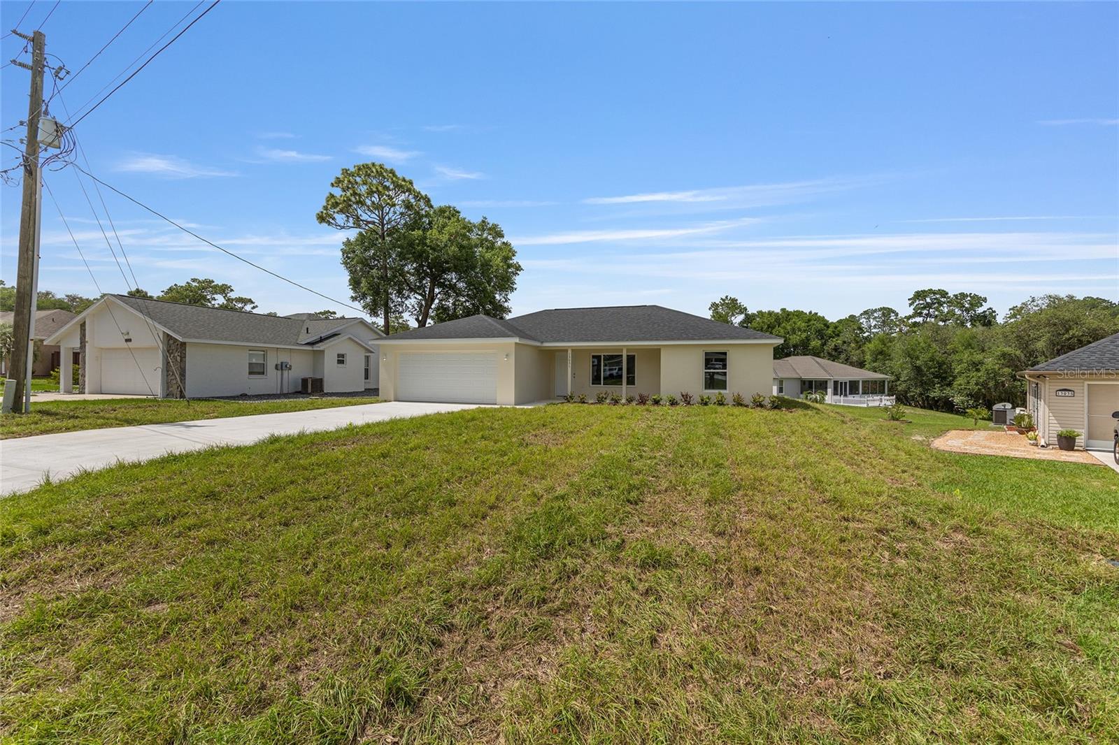13031 Ne 7th Loop Property Photo 4