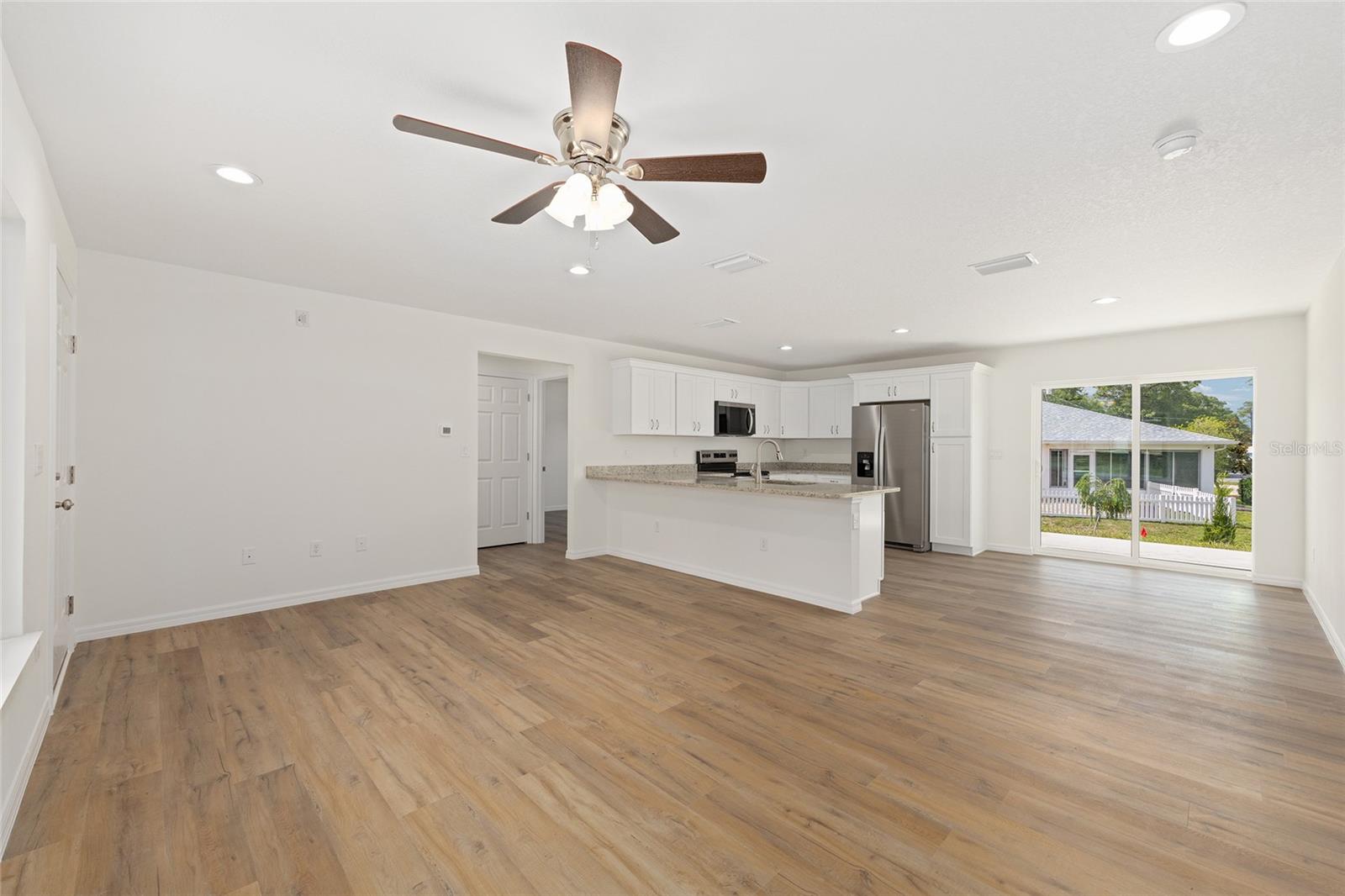 13031 Ne 7th Loop Property Photo 11