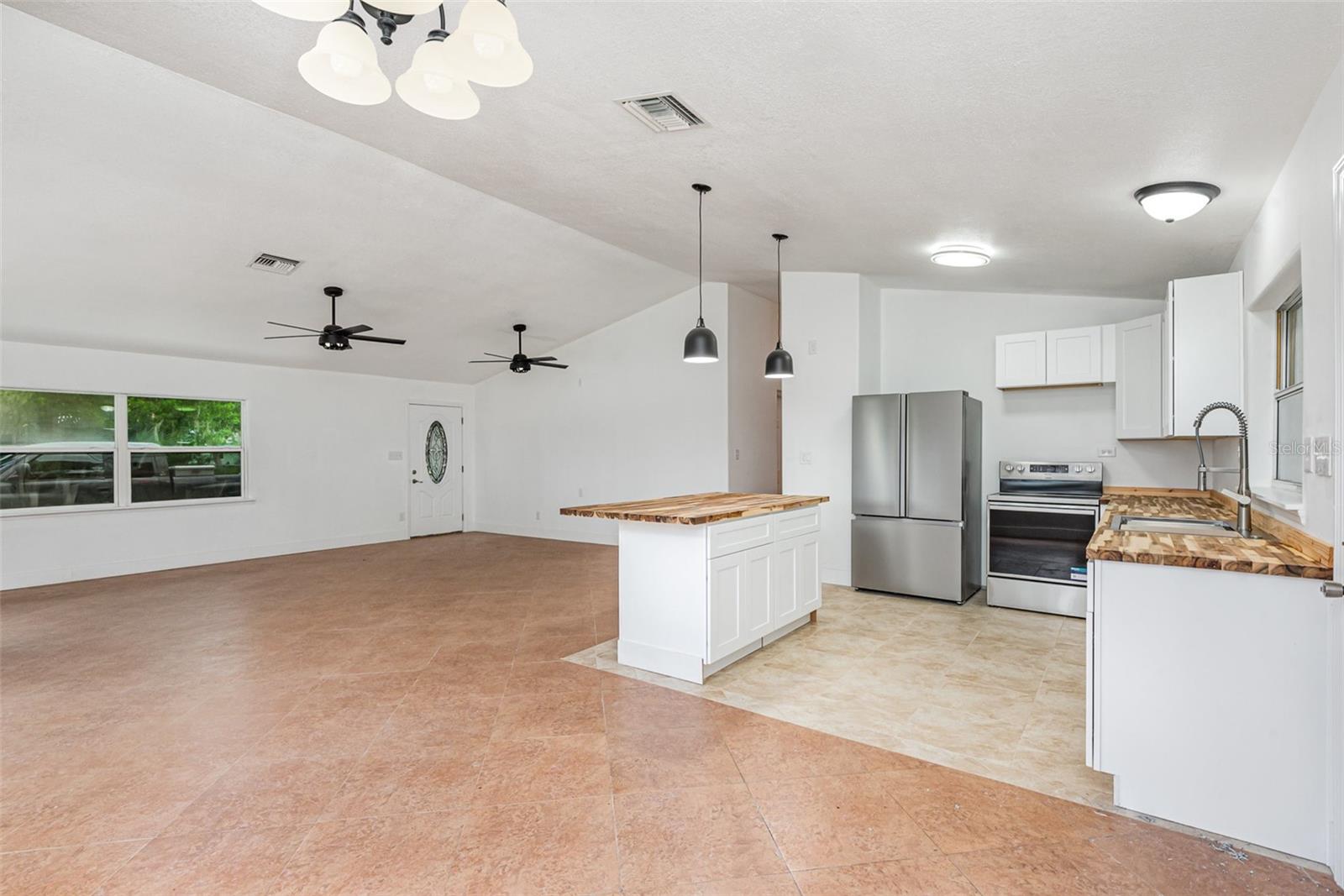 4085 Cypress Bend Property Photo 8