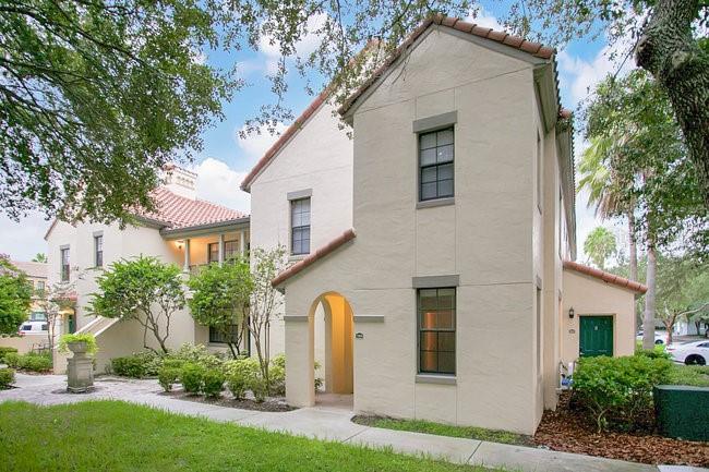 710 Siena Palm Dr #104 Property Photo 1