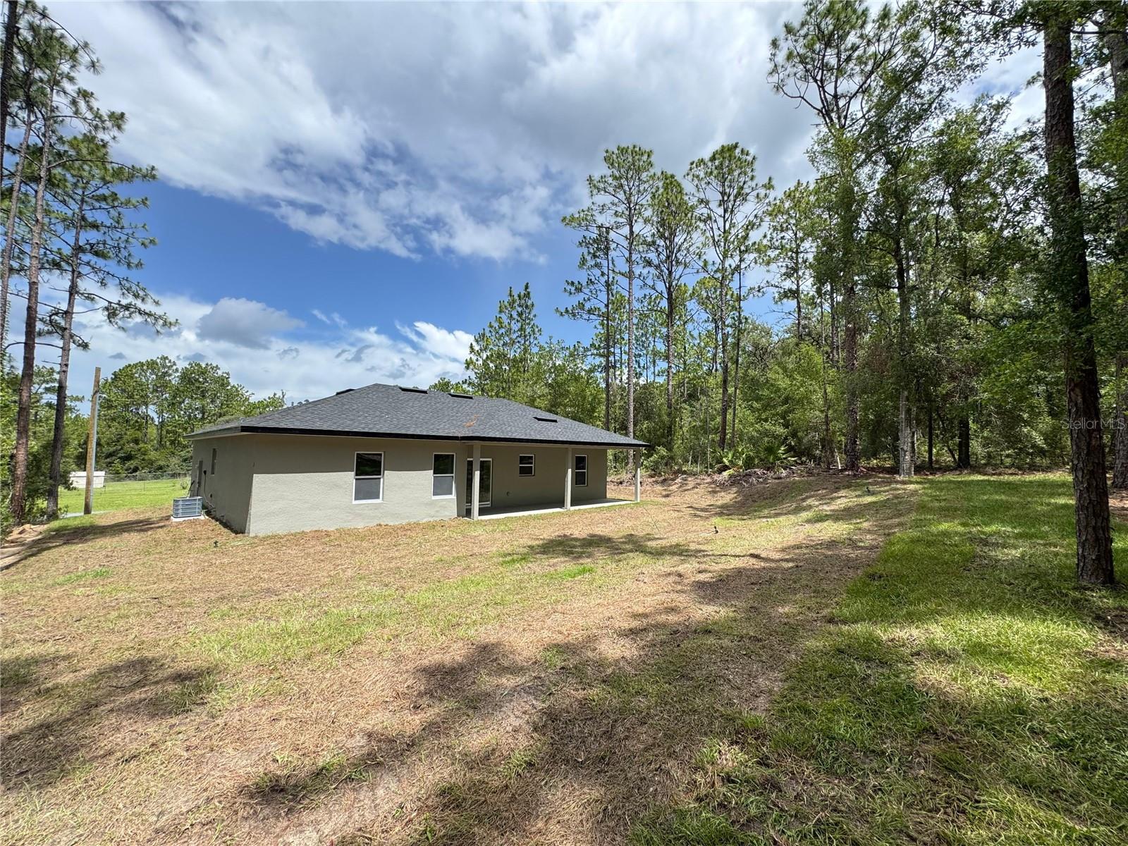 7687 N Quibble Ave Property Photo 9