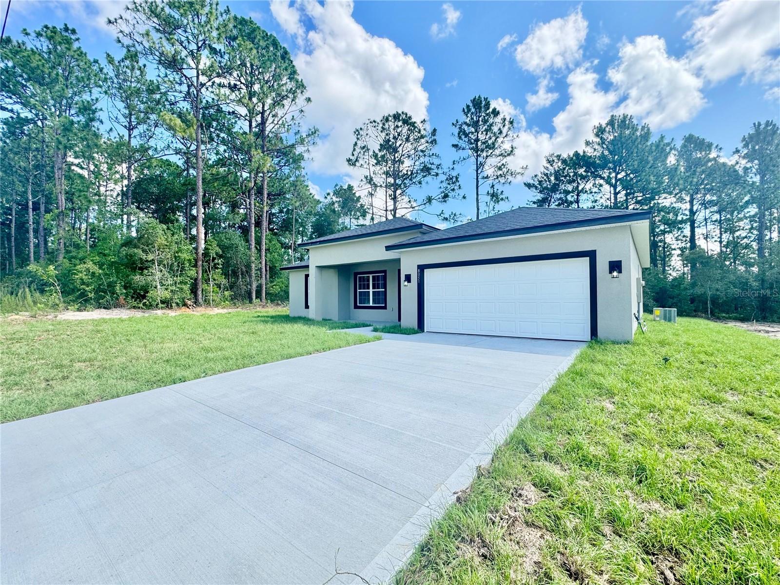 8051 N Pinkinz Way Property Photo 3