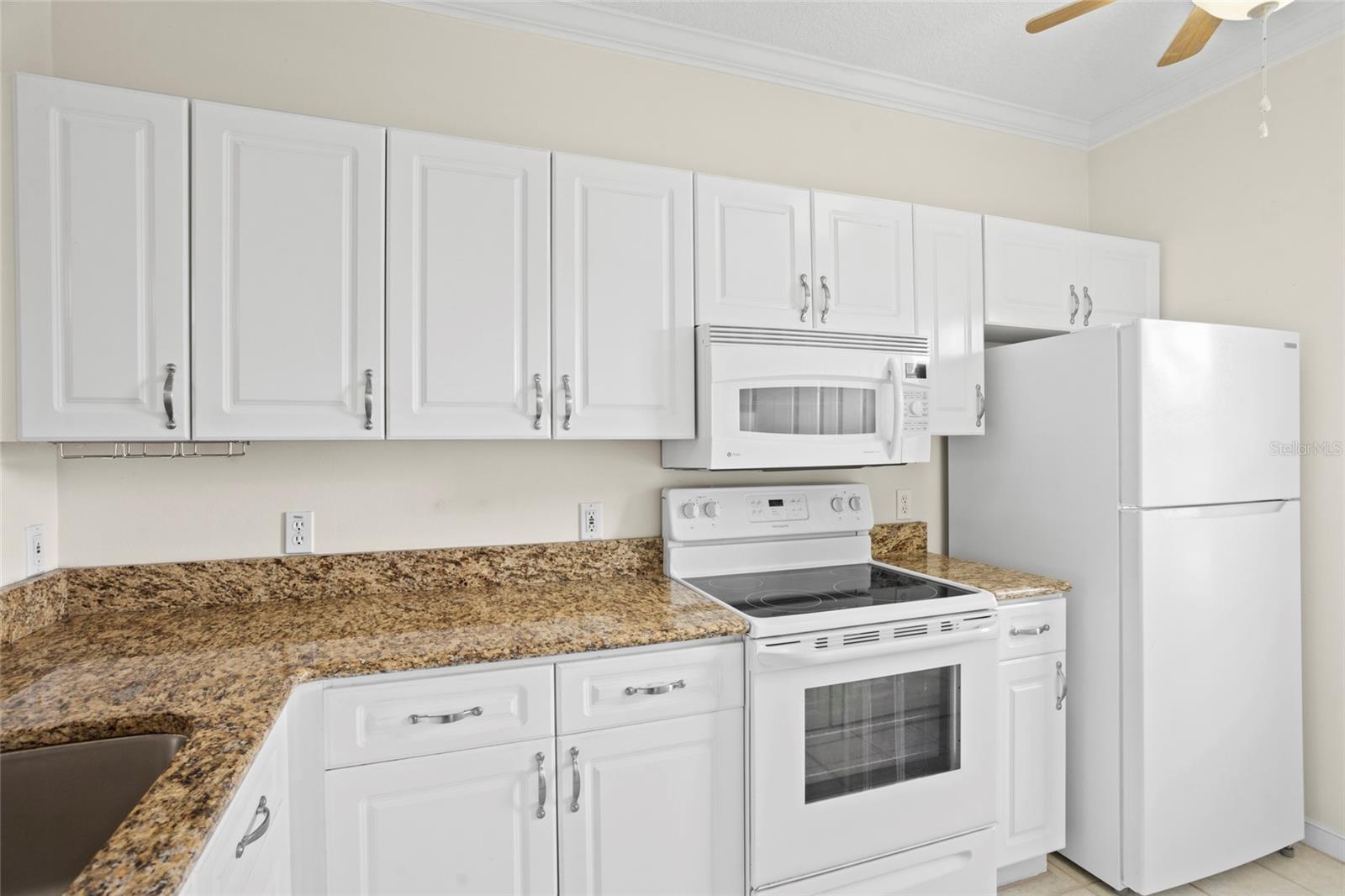 660 Celebration Ave #250 Property Photo 7