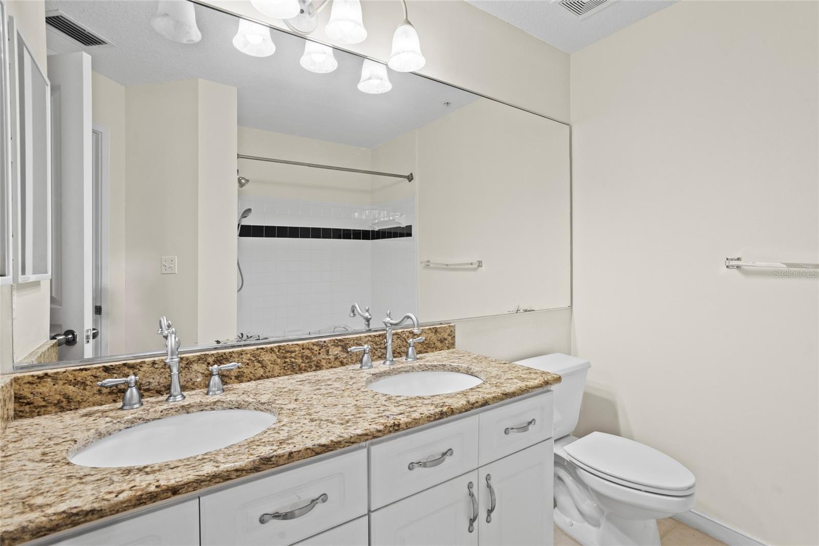 660 Celebration Ave #250 Property Photo 19