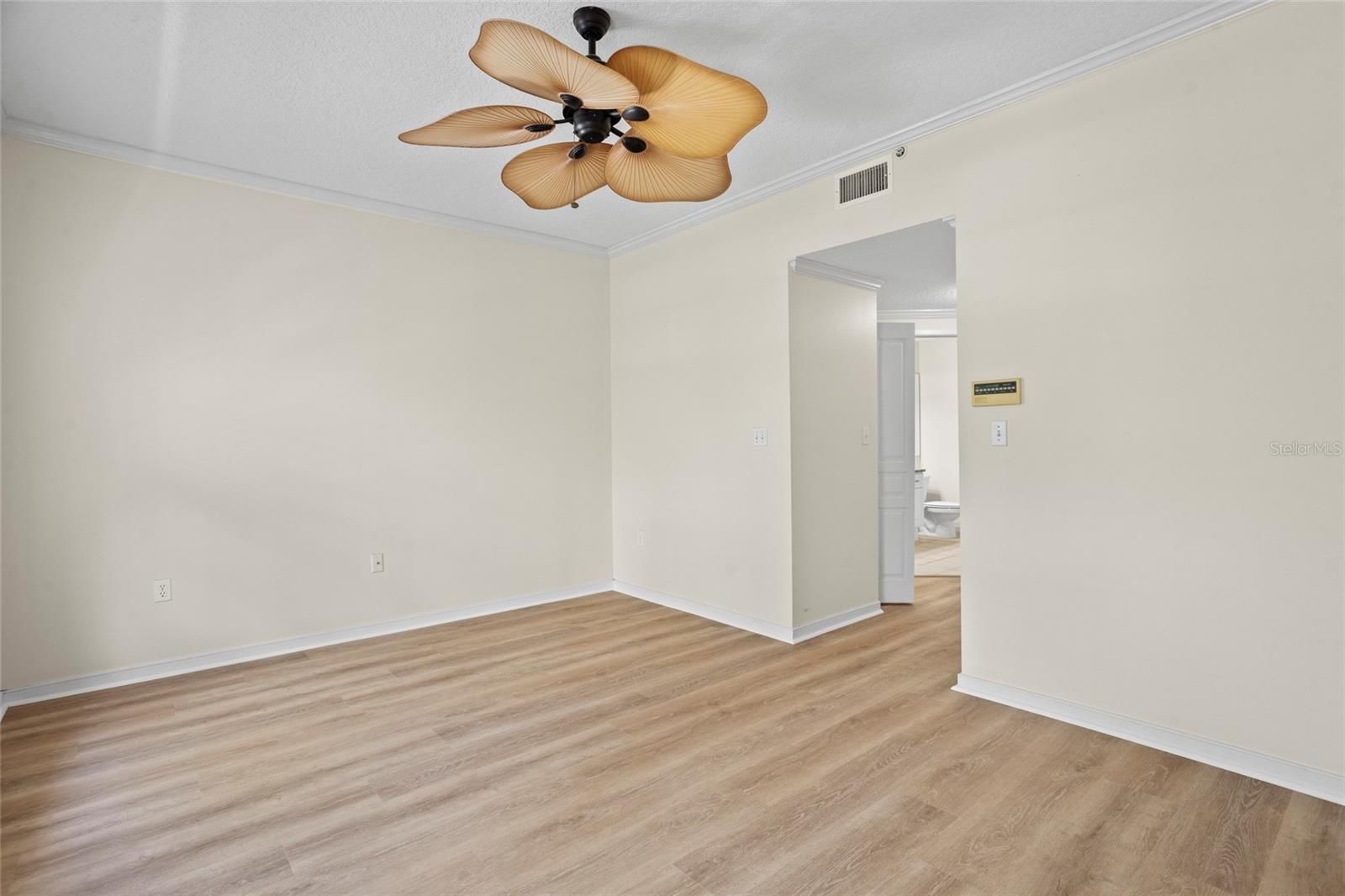 660 Celebration Ave #250 Property Photo 22