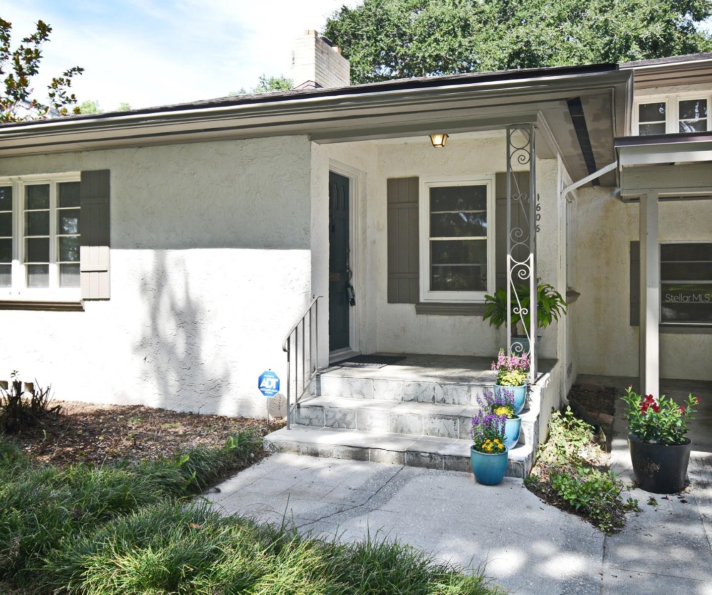 1606 Orangewood Ave Property Photo 4