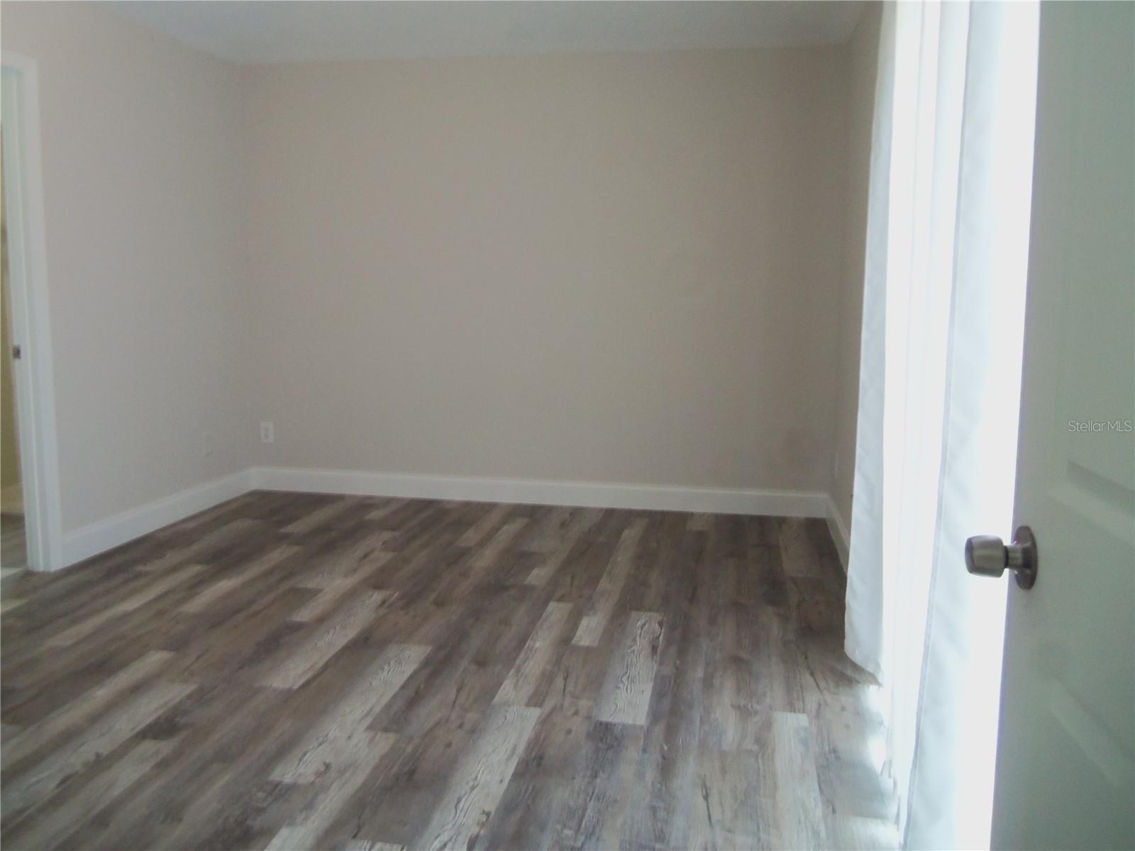1021 Golfside Ct Property Photo 19