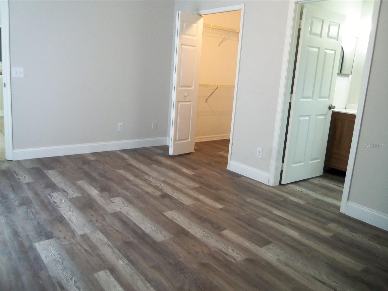 1021 Golfside Ct Property Photo 20