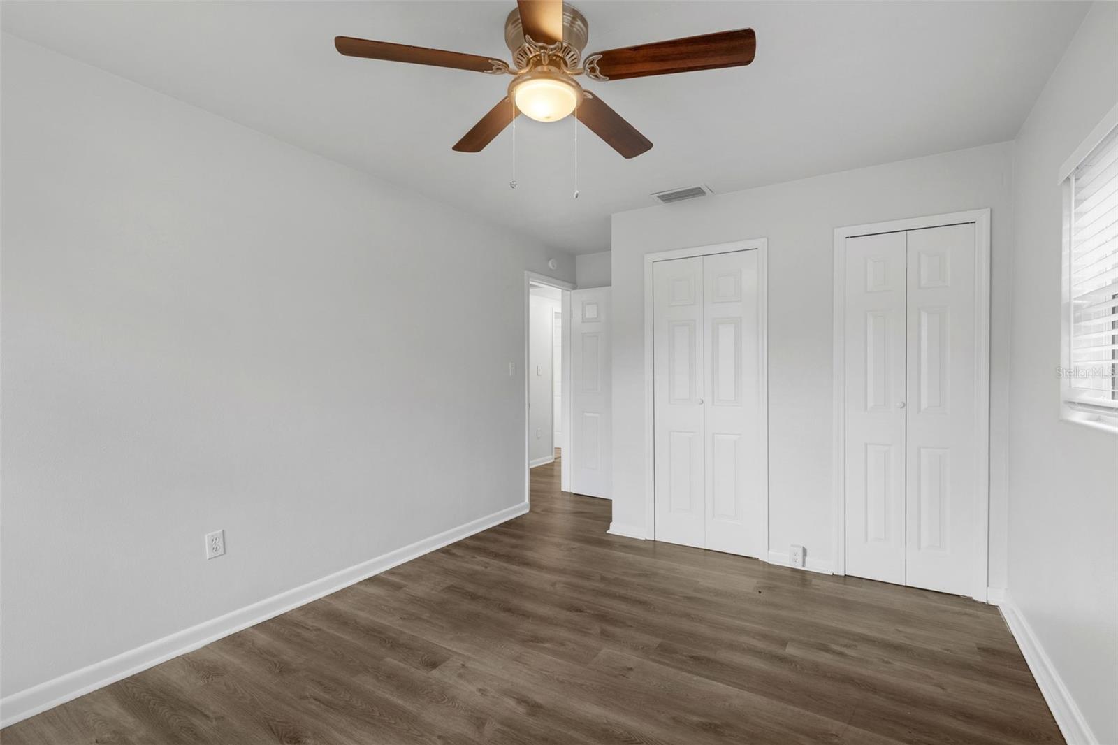 203 E Lakeview Ave Property Photo 16
