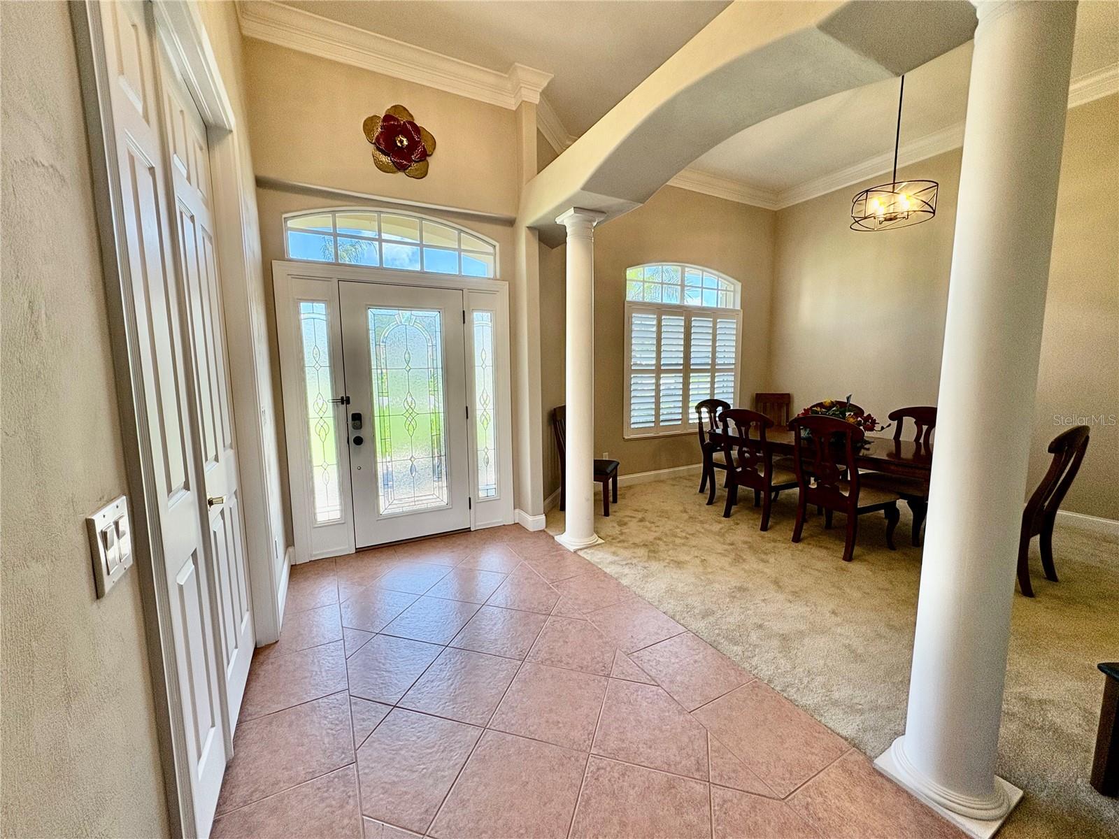 800 Sterling Chase Dr Property Photo 3