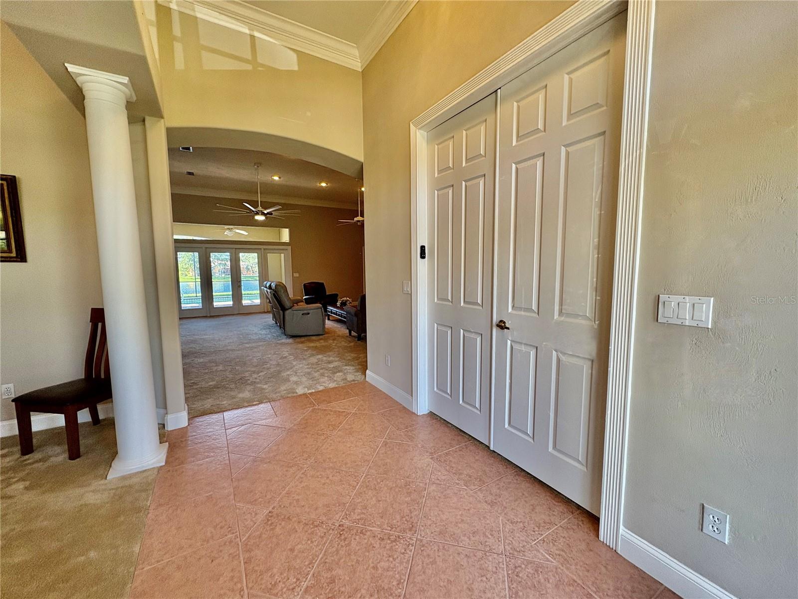 800 Sterling Chase Dr Property Photo 8