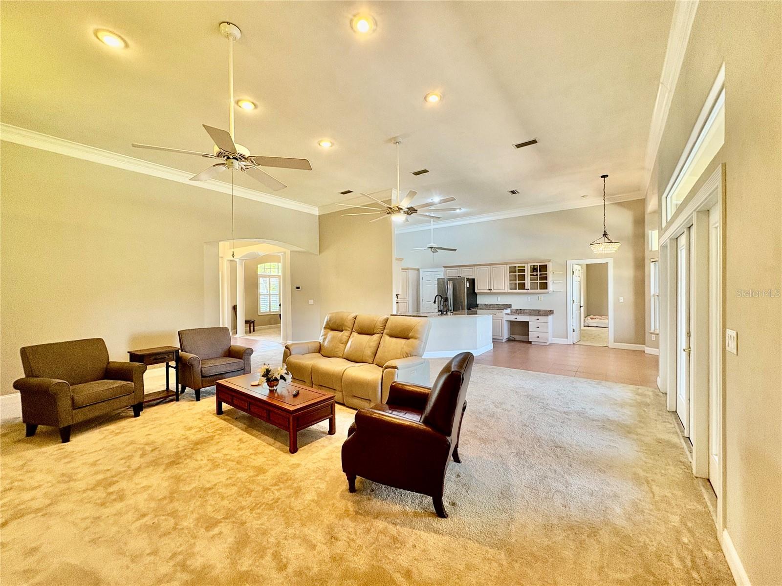 800 Sterling Chase Dr Property Photo 10