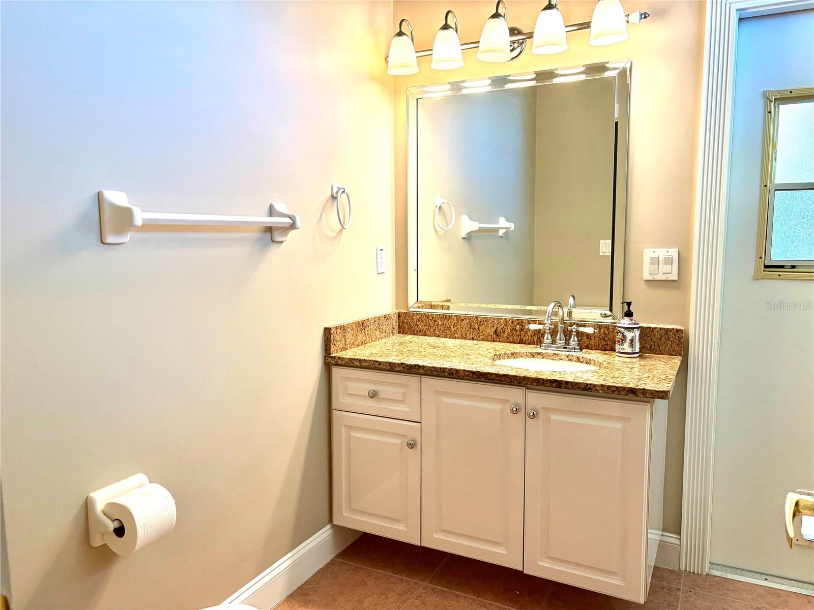 800 Sterling Chase Dr Property Photo 33