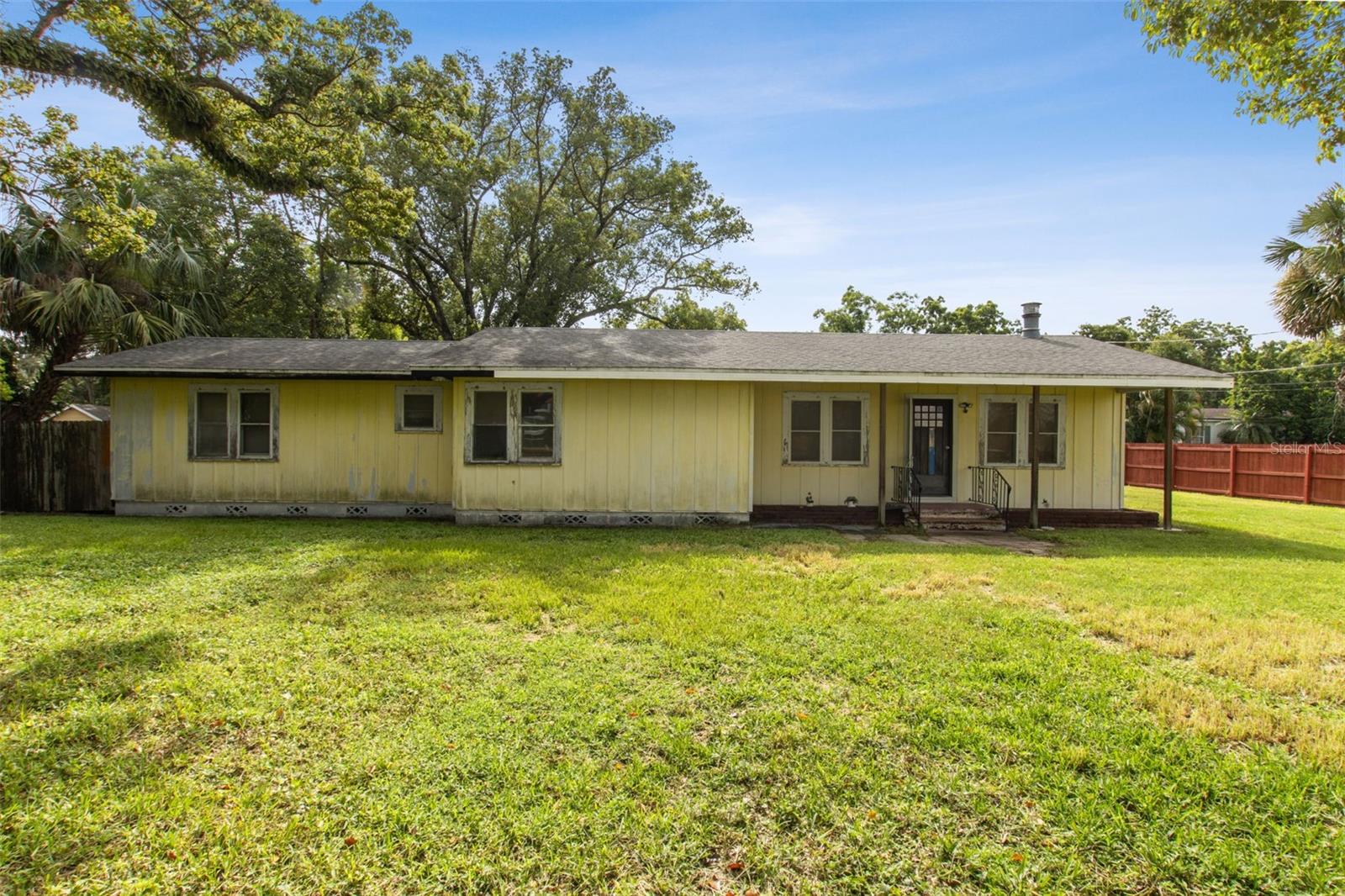 O6321923 Property Photo 1