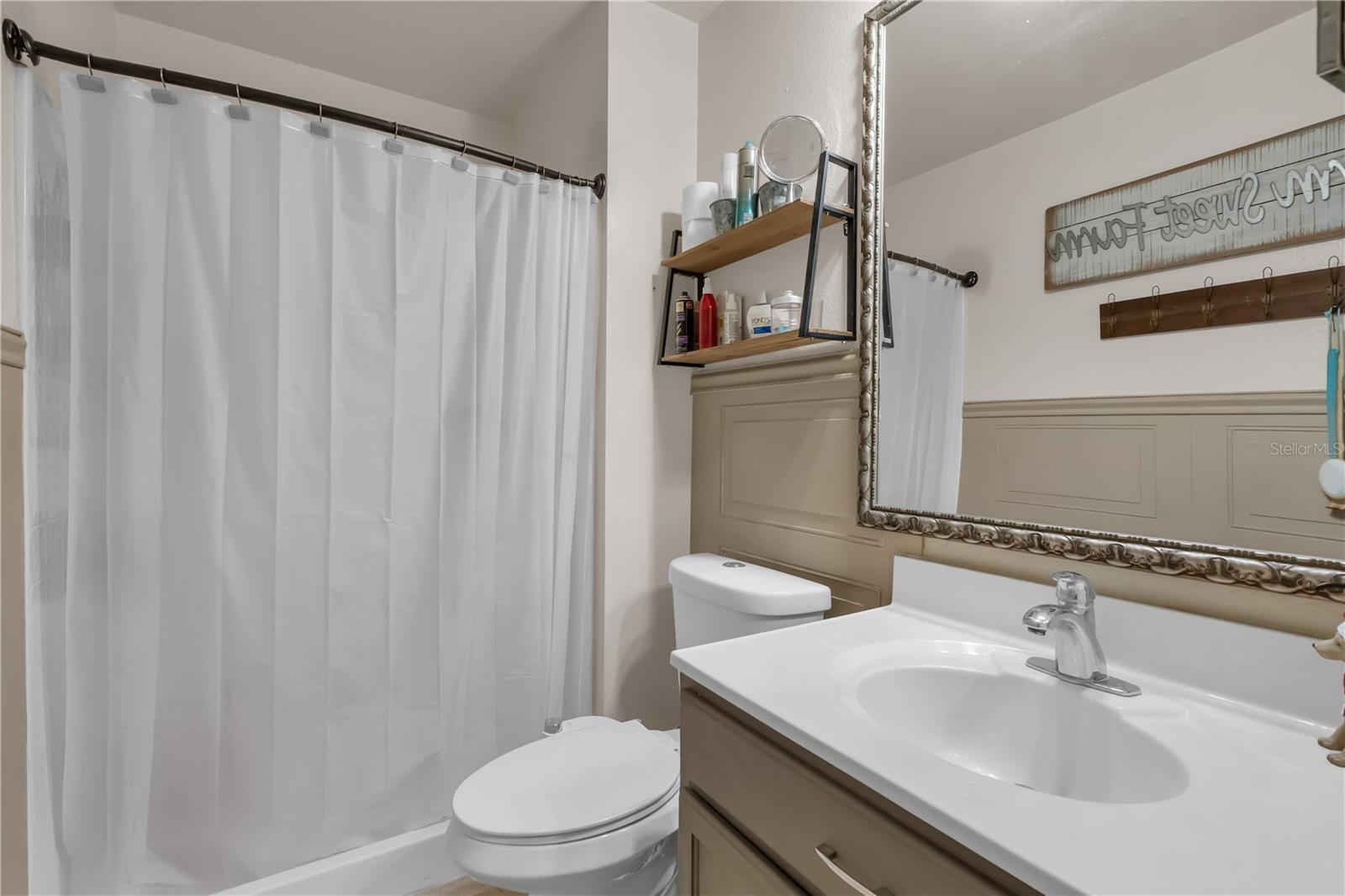 1767 N Merrick Dr Property Photo 23